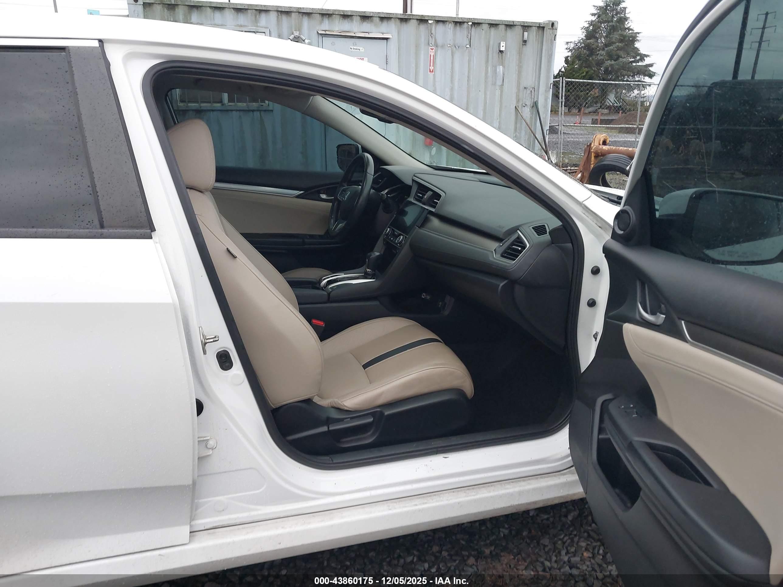HONDA CIVIC image 5