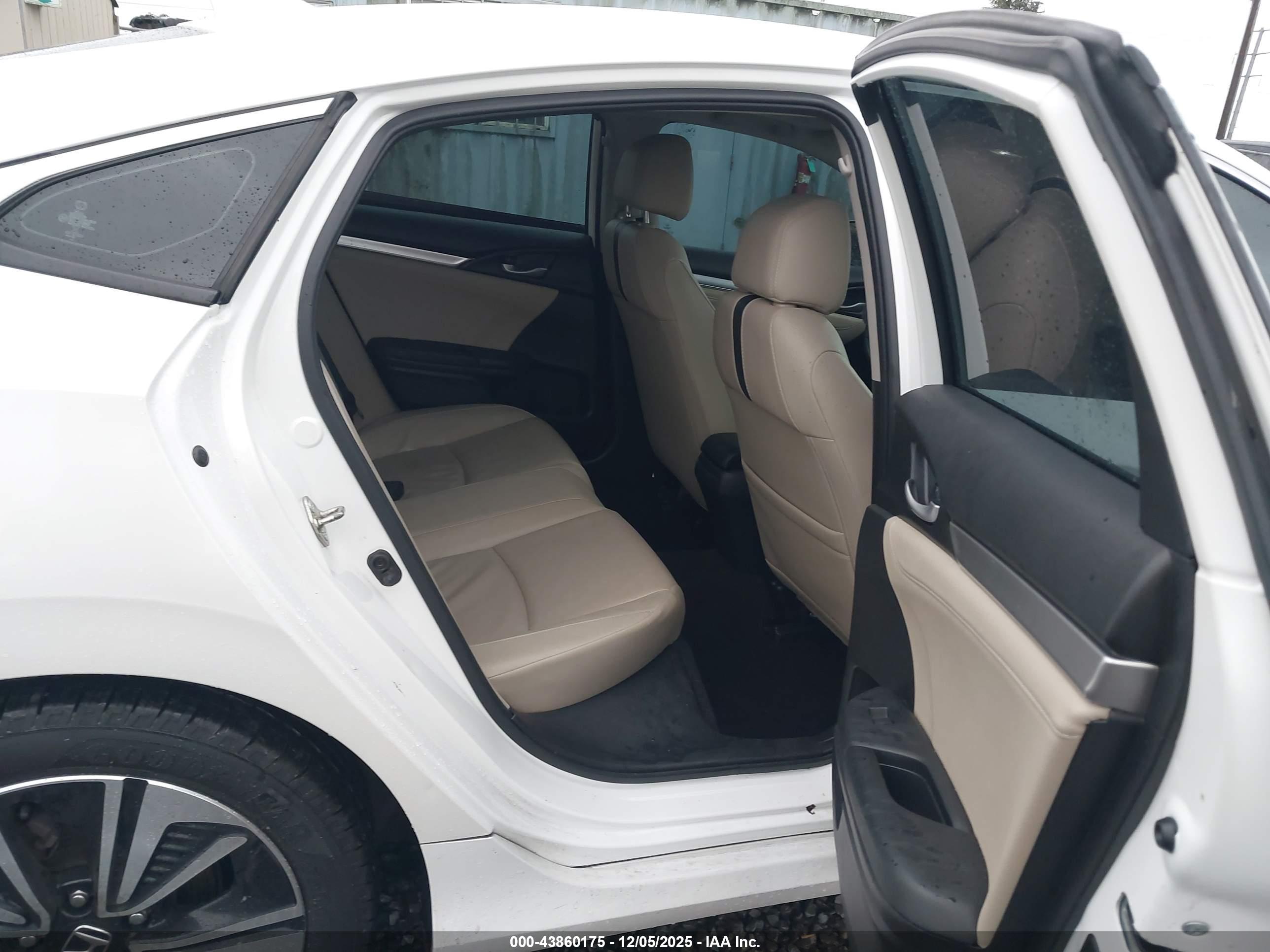 HONDA CIVIC image 8