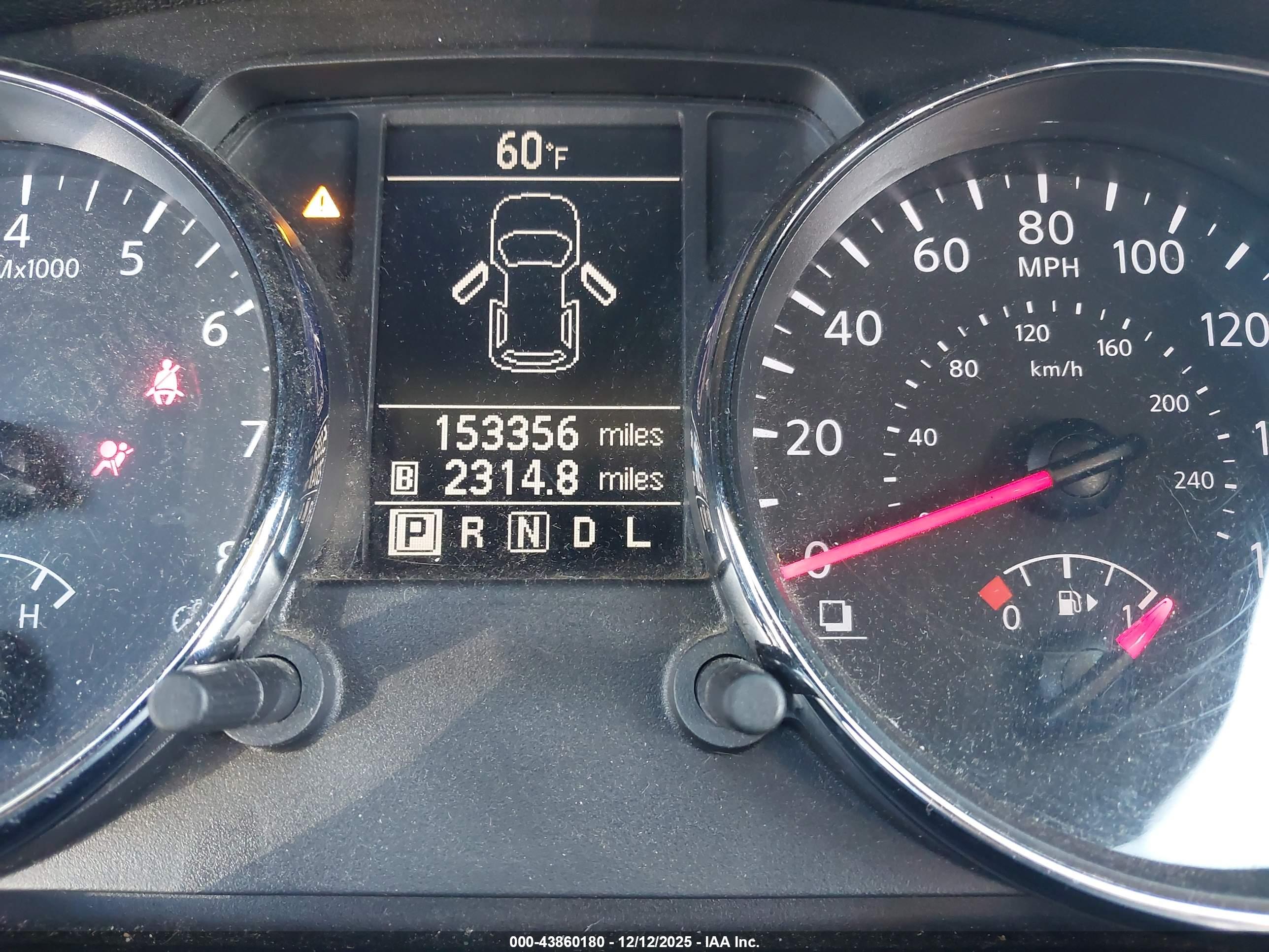 NISSAN ROGUE image 7