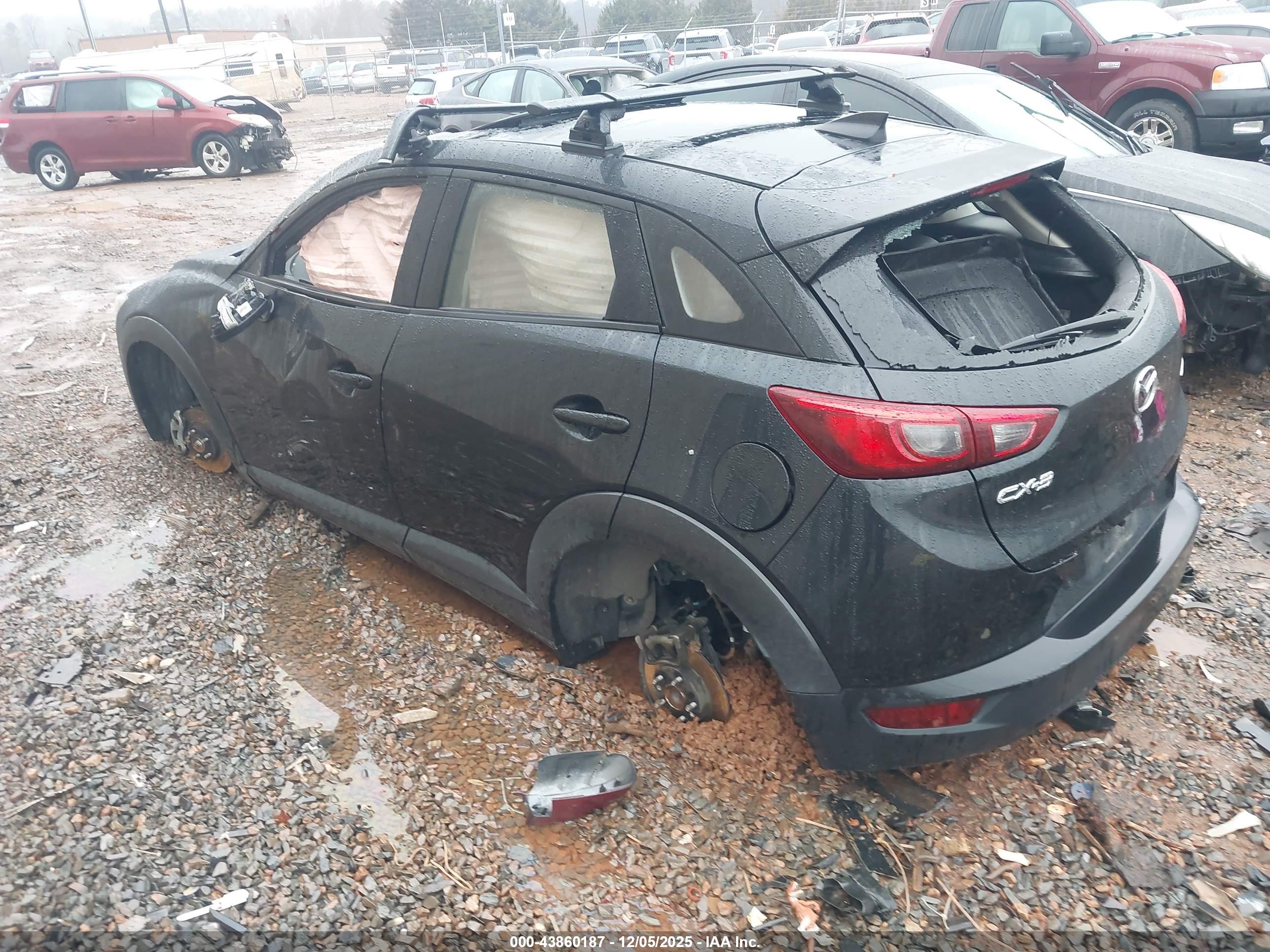 MAZDA CX-3 image 3