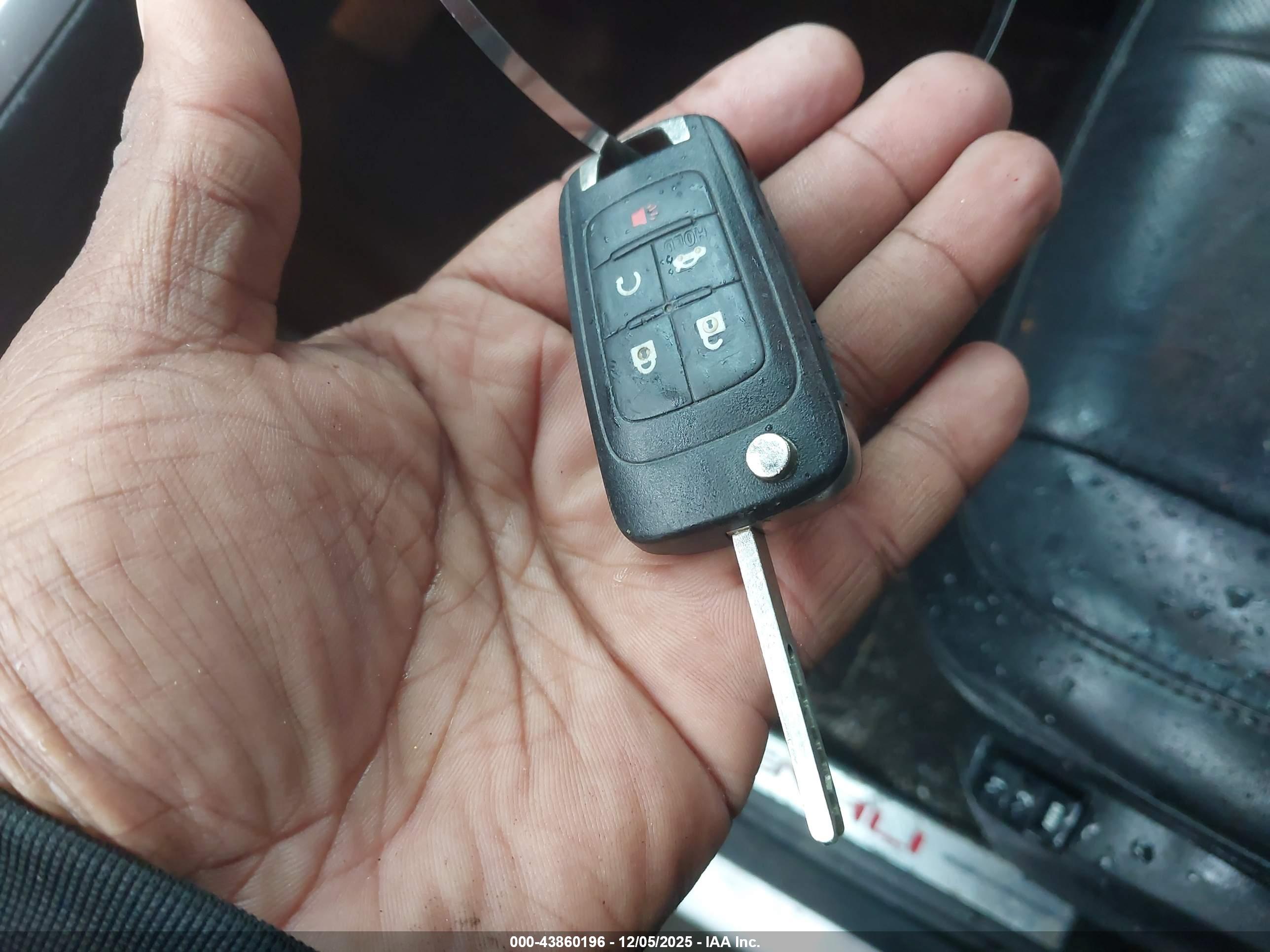 GMC TERRAIN image 11