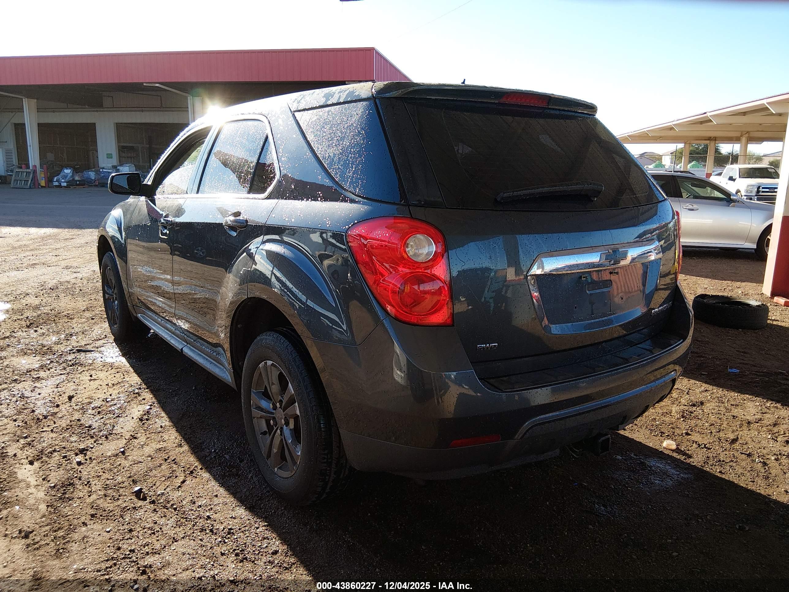 CHEVROLET EQUINOX image 3