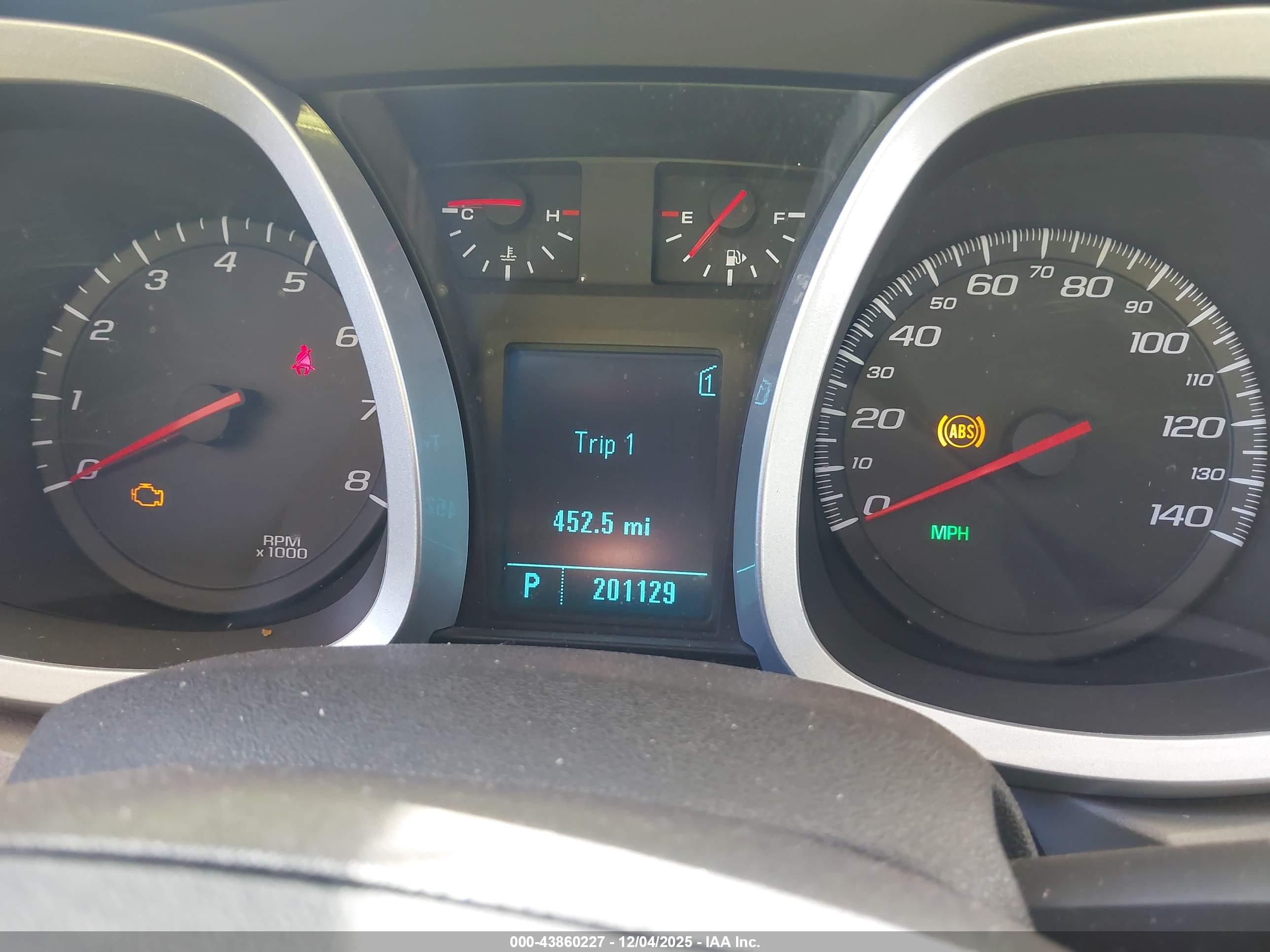 CHEVROLET EQUINOX image 7