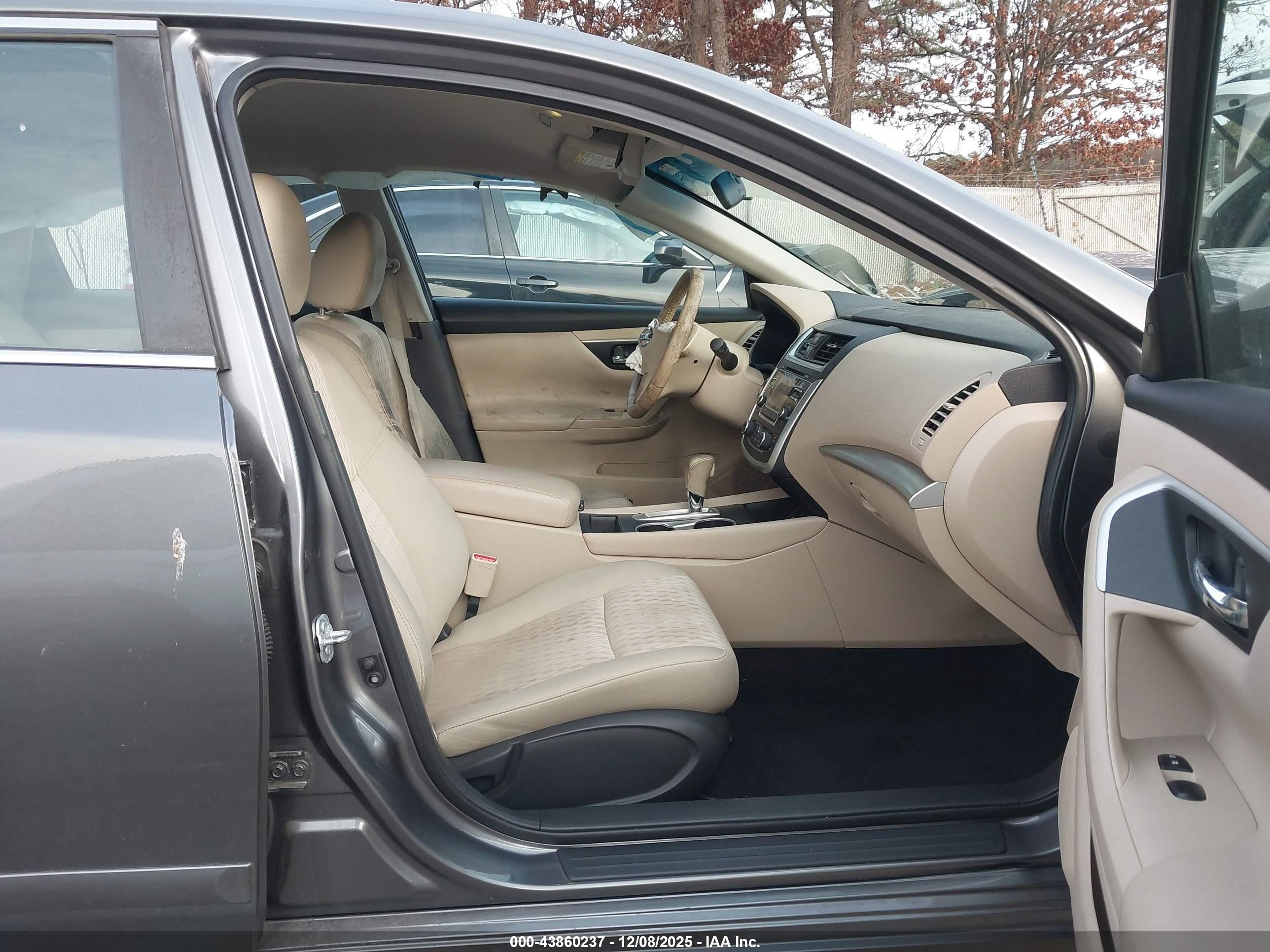 NISSAN ALTIMA image 5