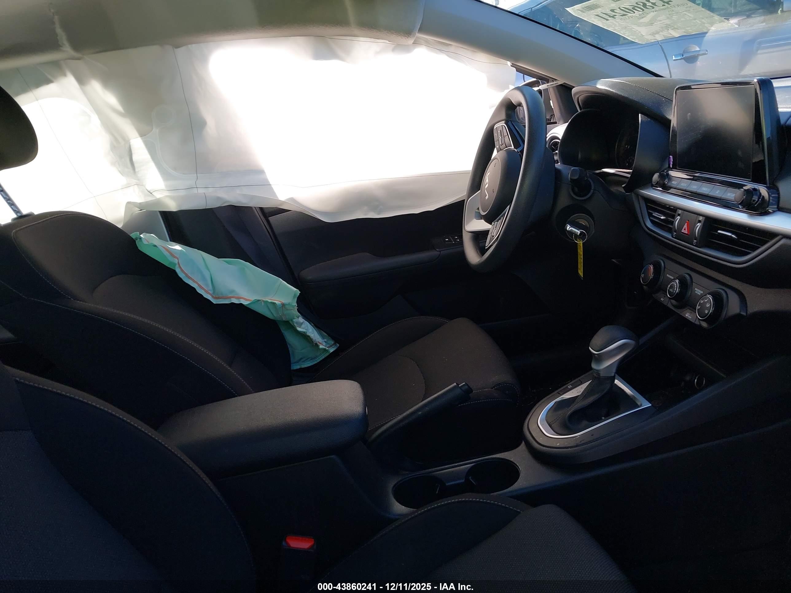 KIA FORTE image 5