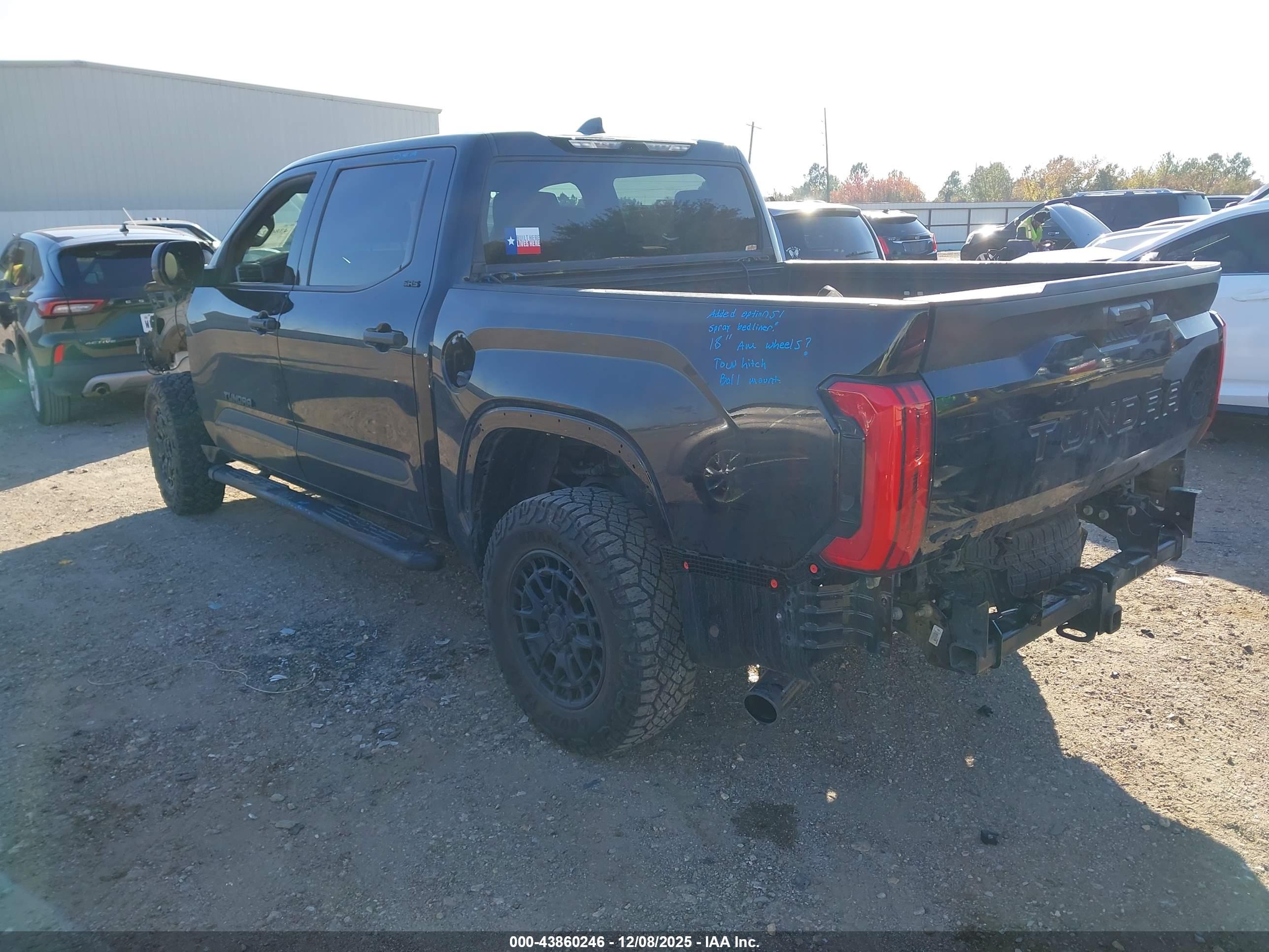 TOYOTA TUNDRA image 3