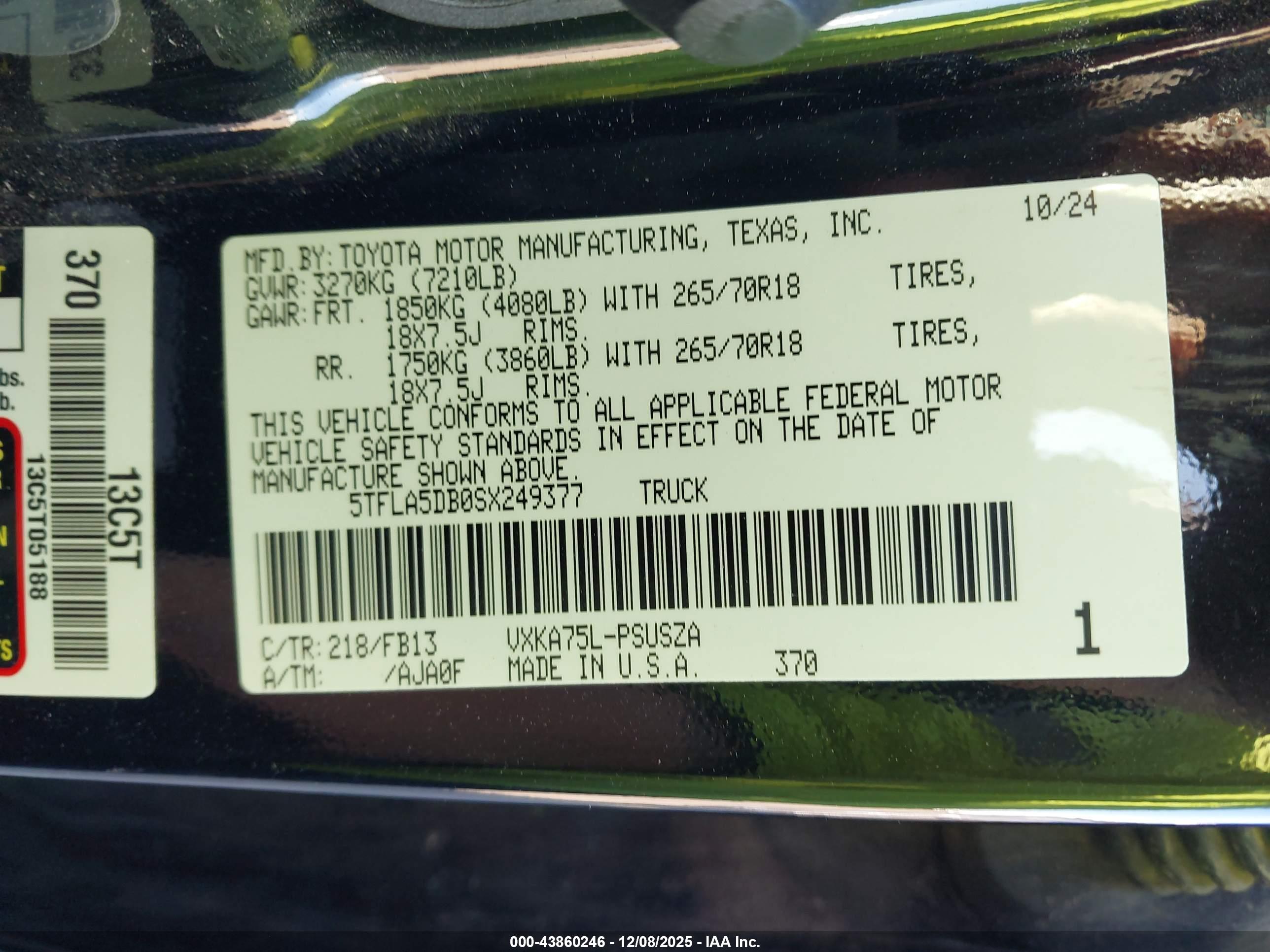TOYOTA TUNDRA image 9