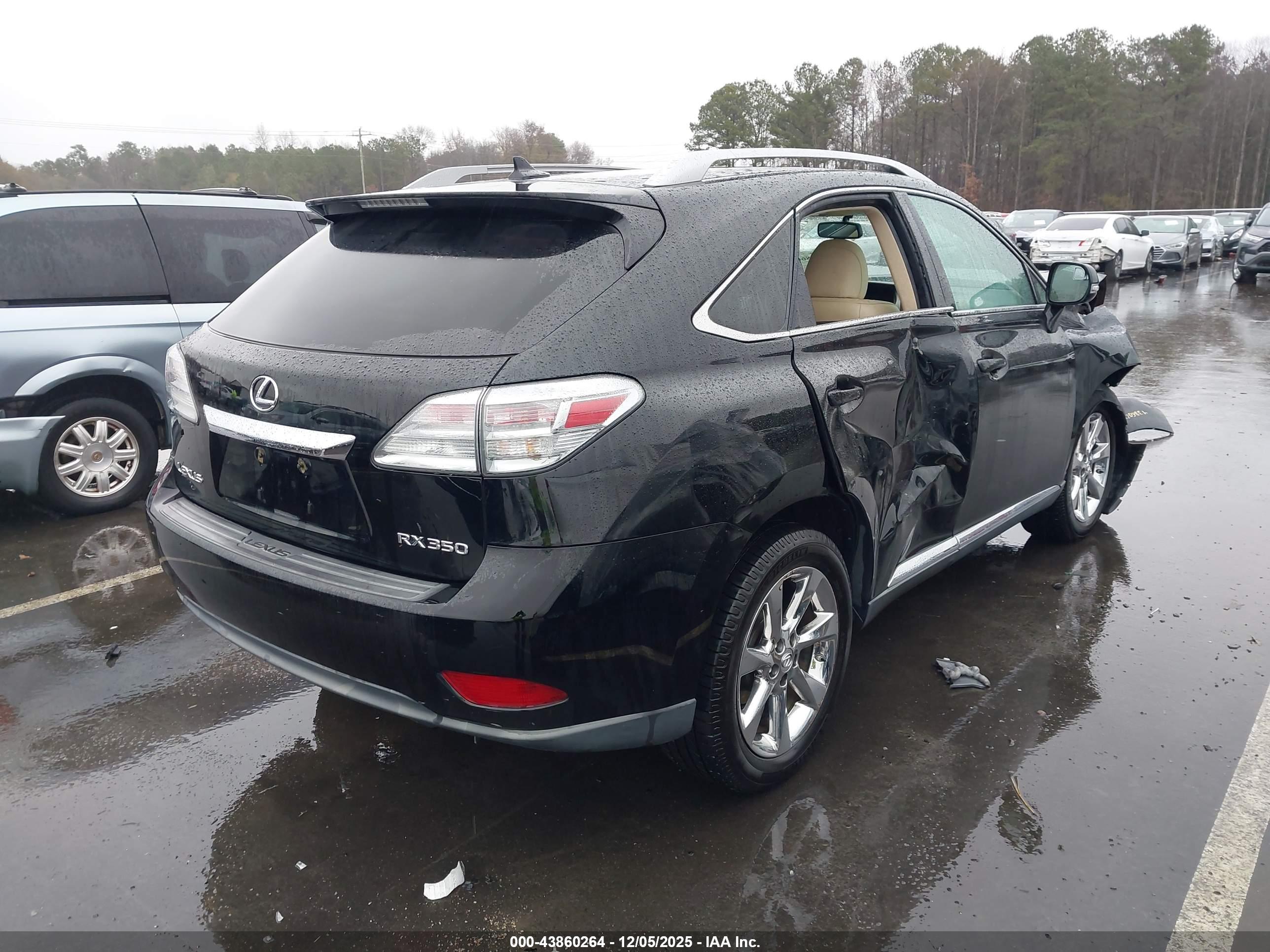 LEXUS RX image 4