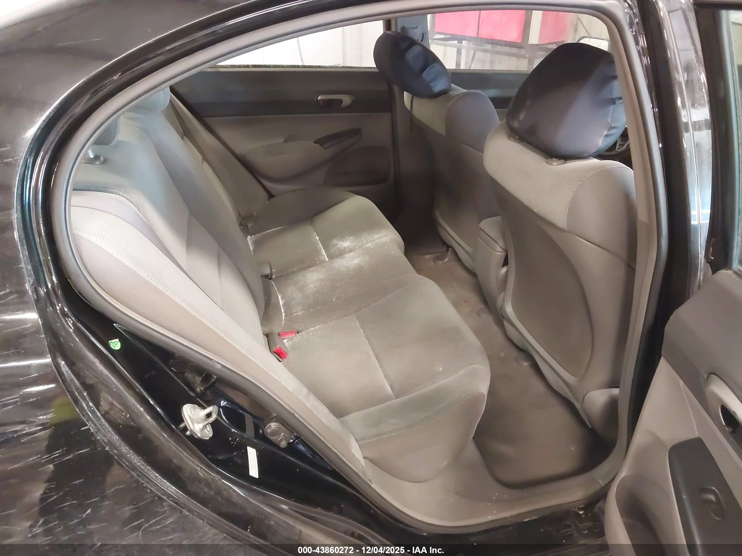 HONDA CIVIC image 8