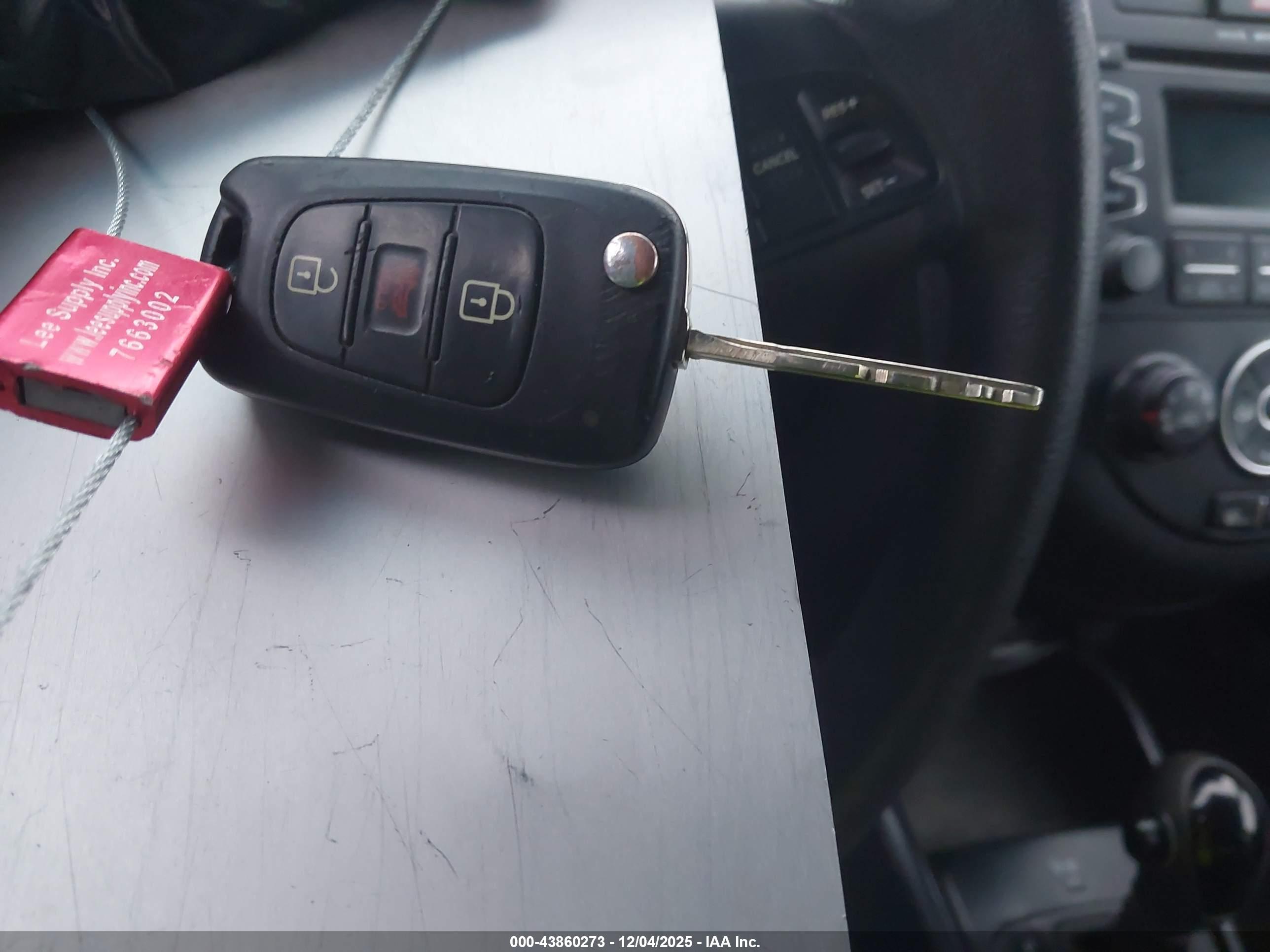 KIA SOUL image 11