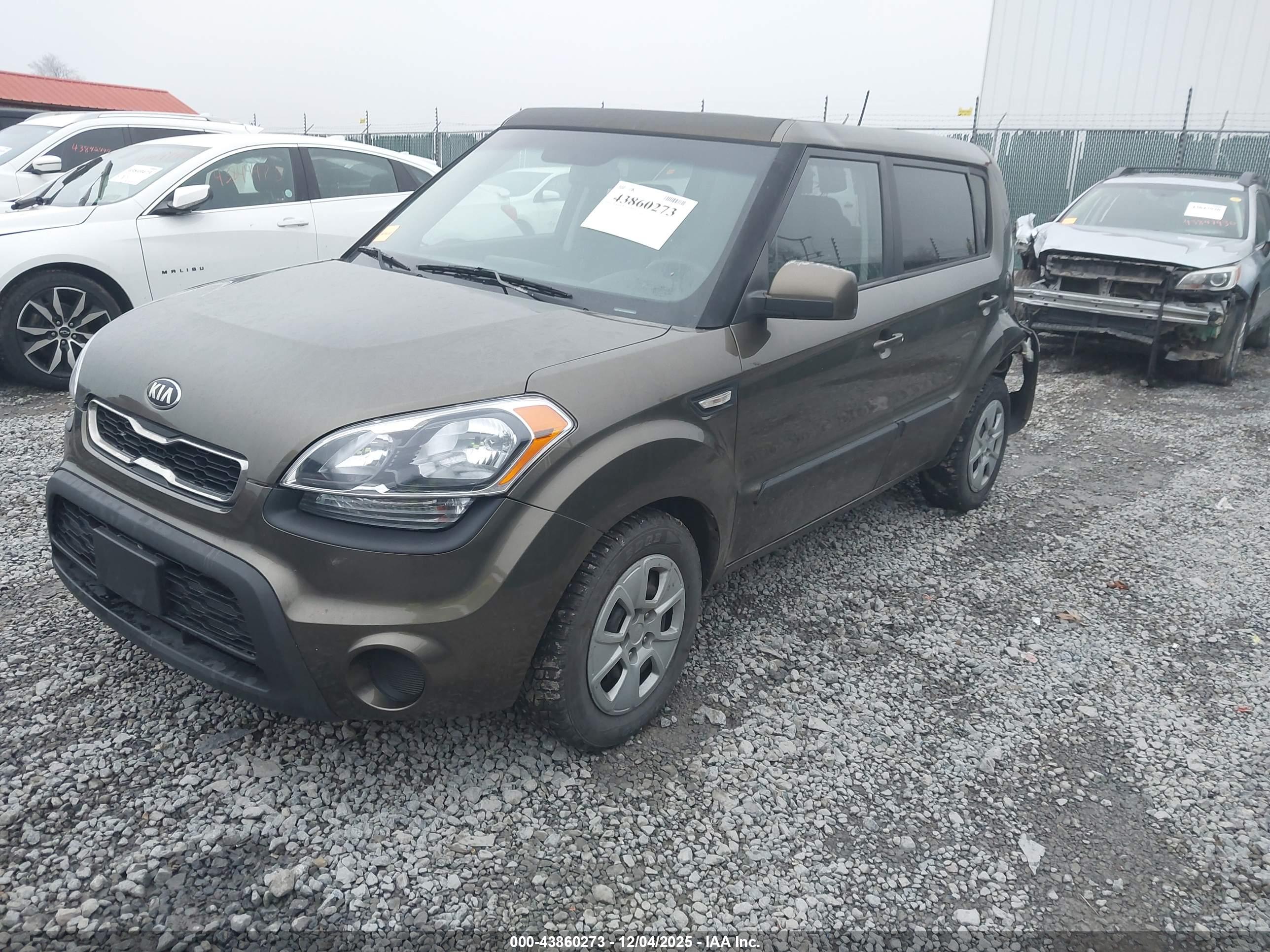 KIA SOUL image 2