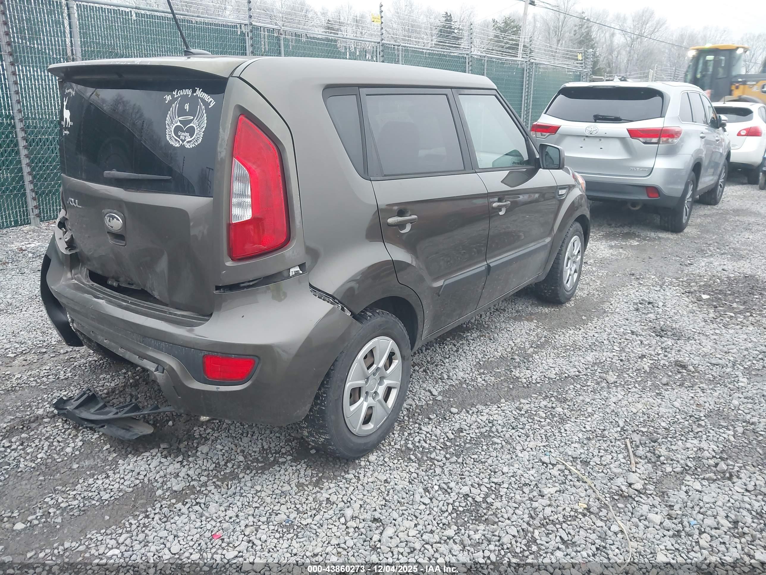 KIA SOUL image 4