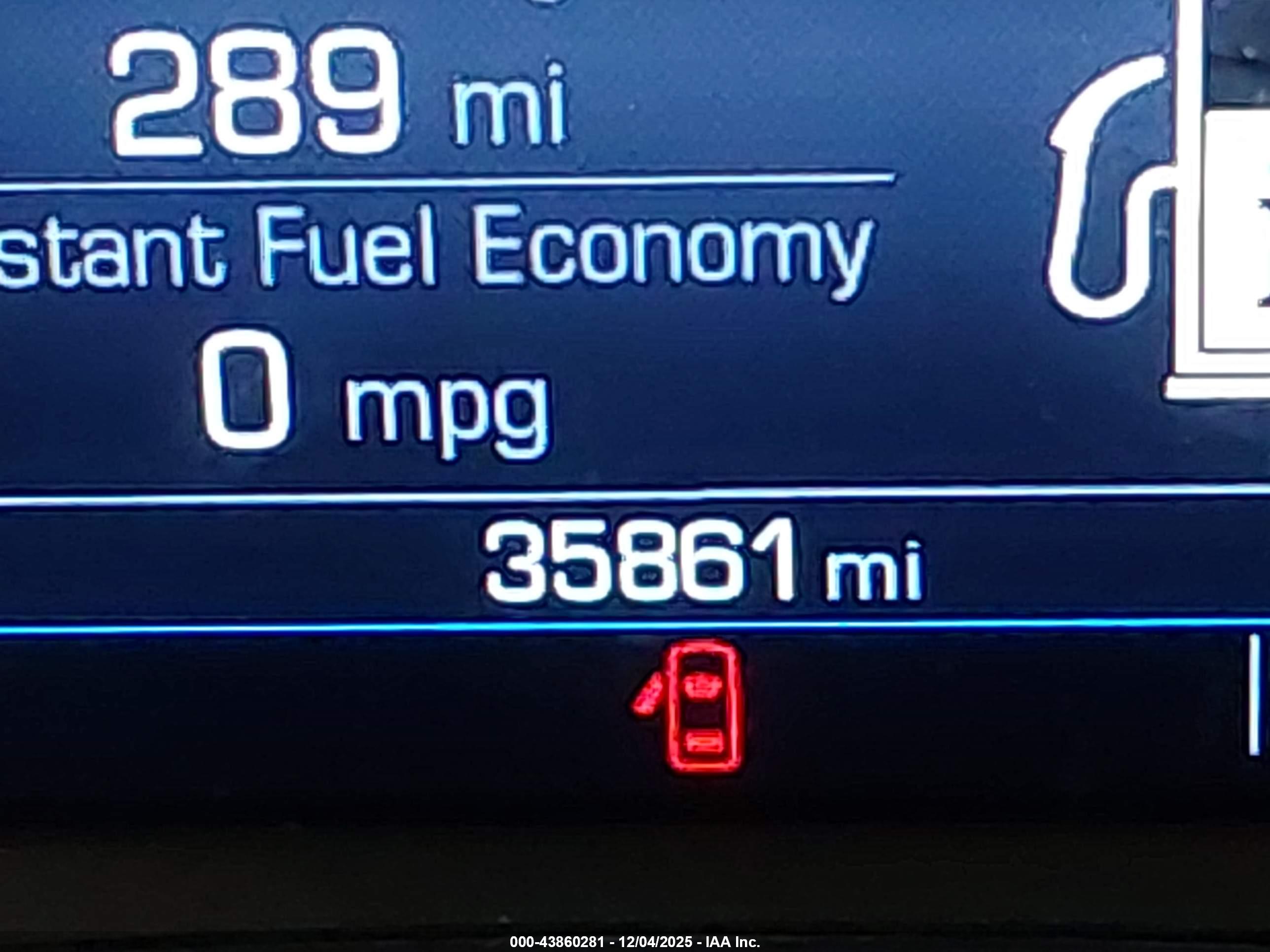 GMC TERRAIN image 7