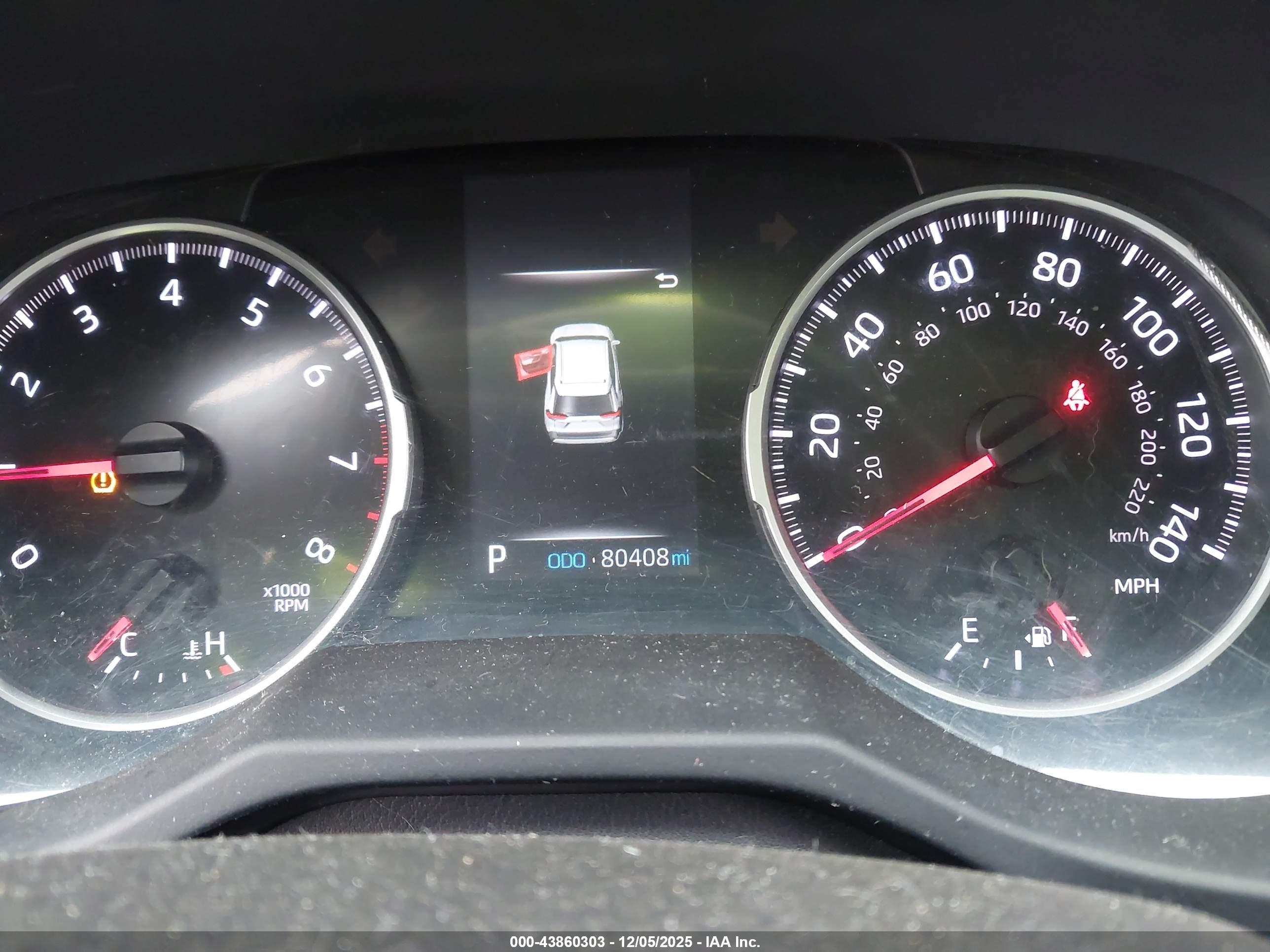 TOYOTA RAV4 image 7