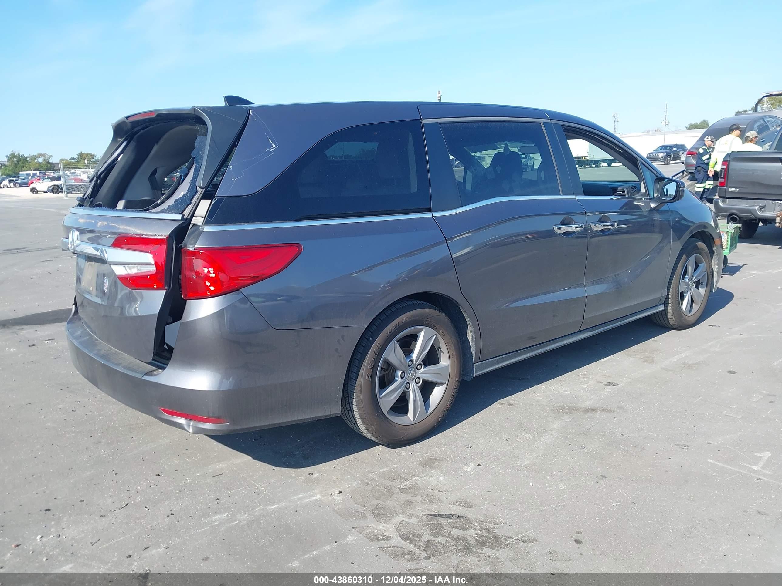 HONDA ODYSSEY image 4