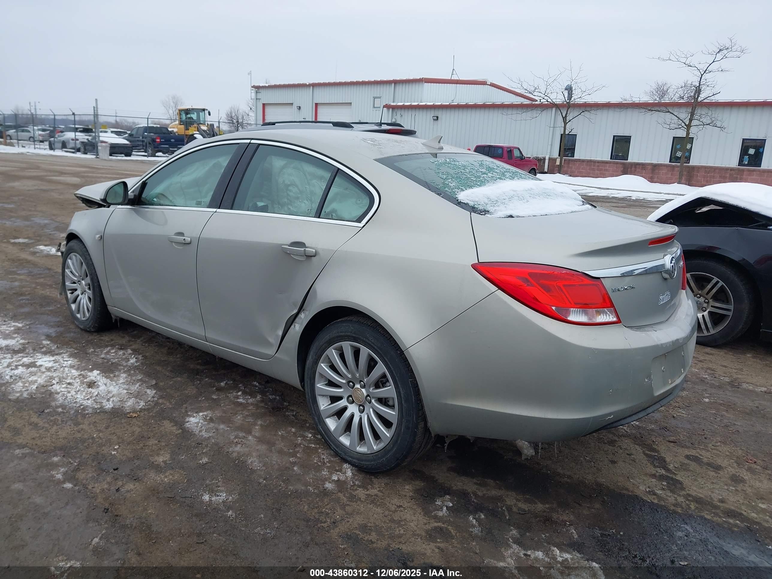 BUICK REGAL image 3