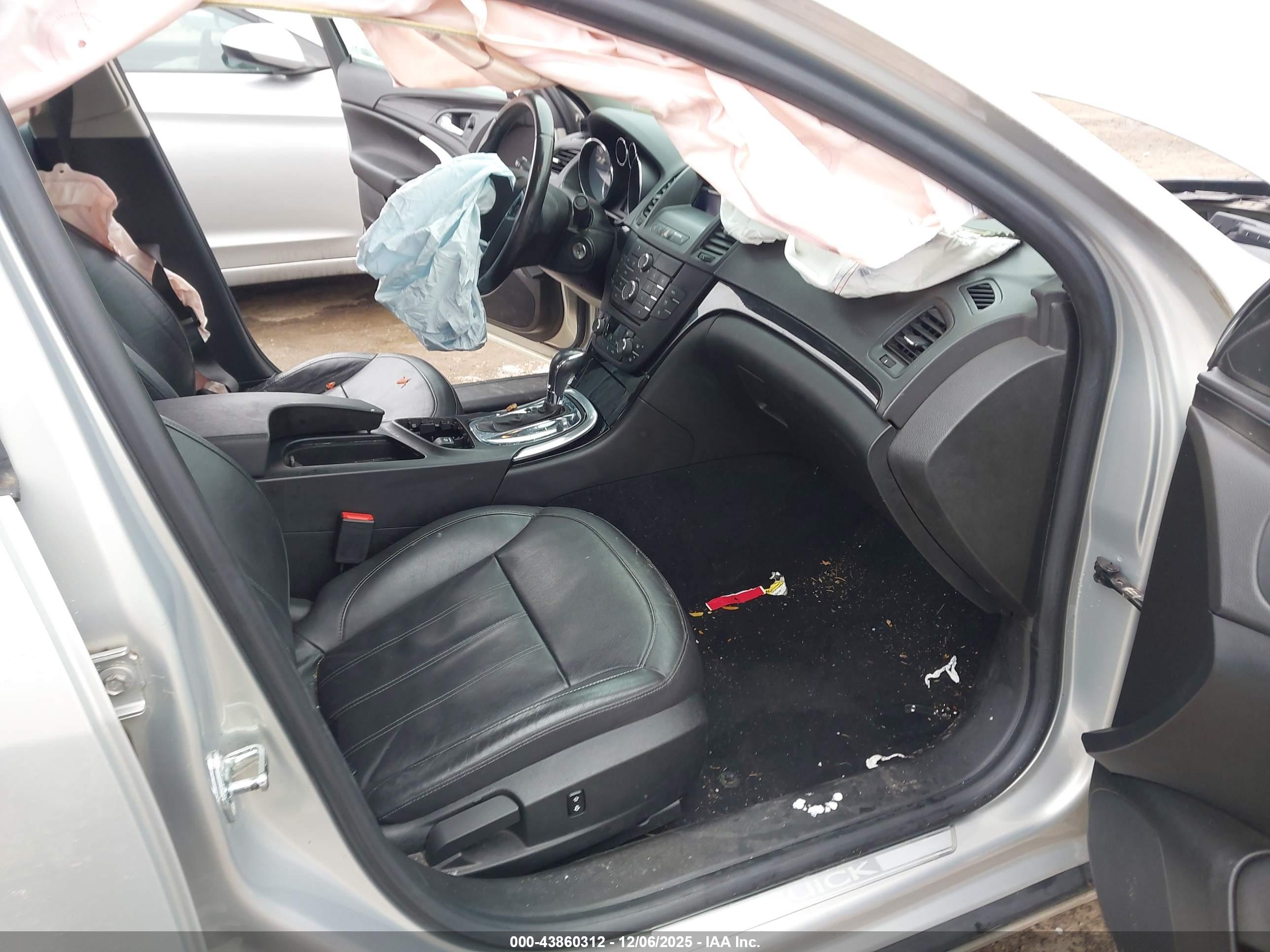 BUICK REGAL image 5