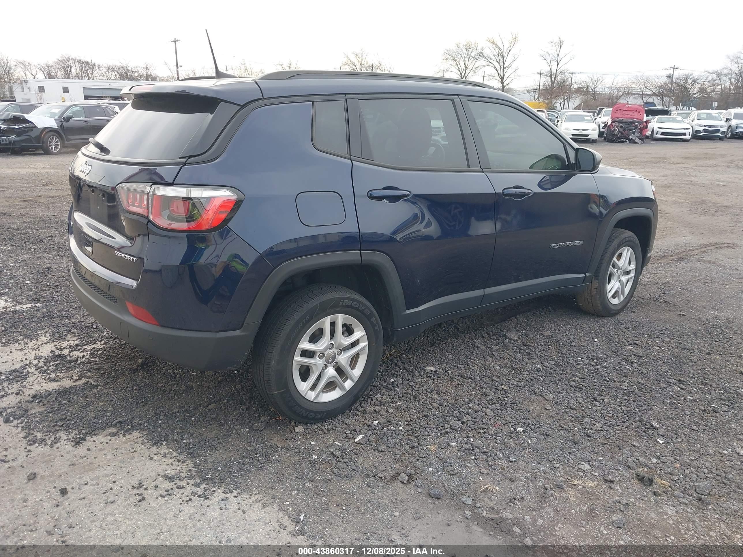 JEEP COMPASS image 4