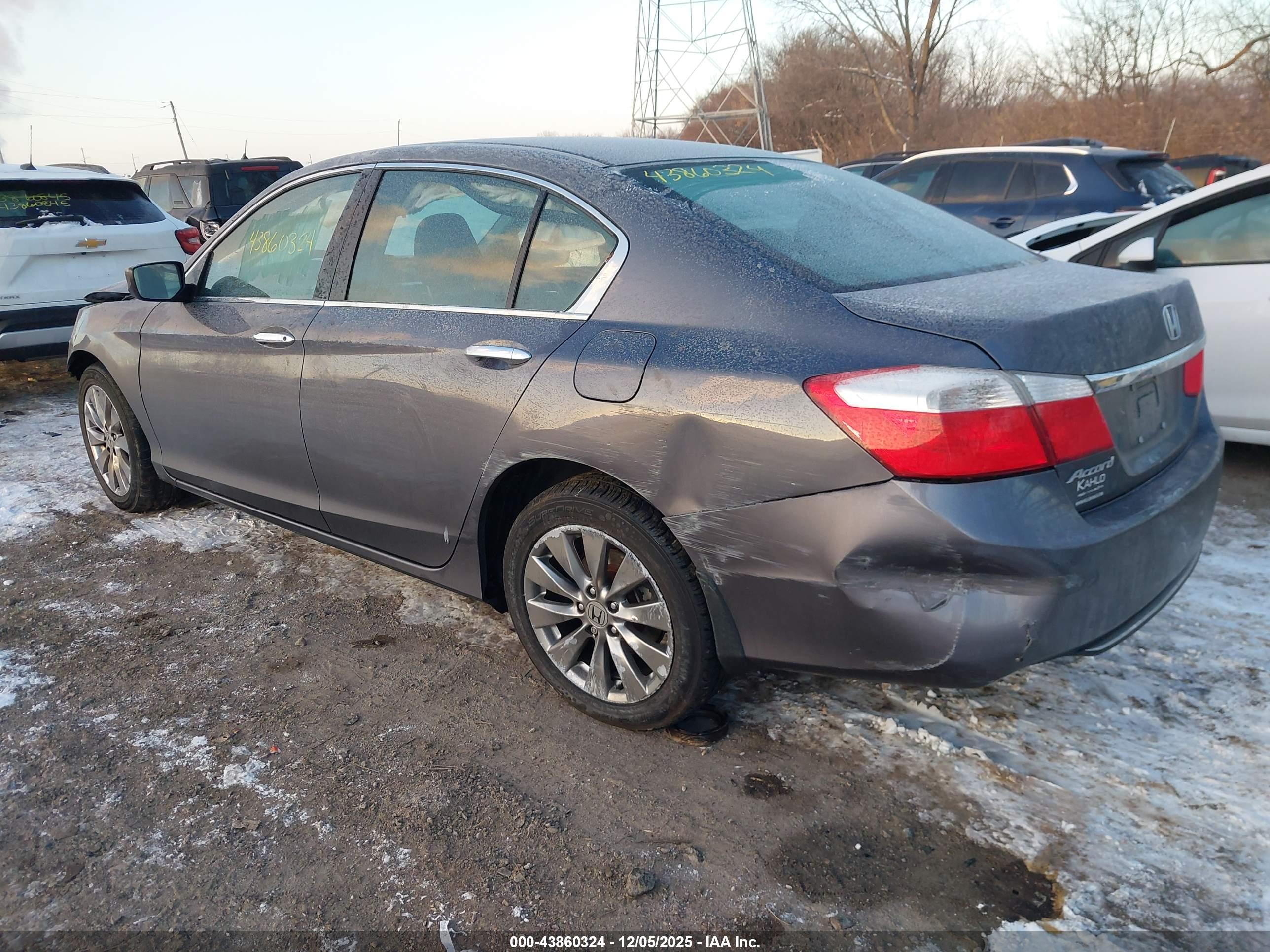 HONDA ACCORD image 3