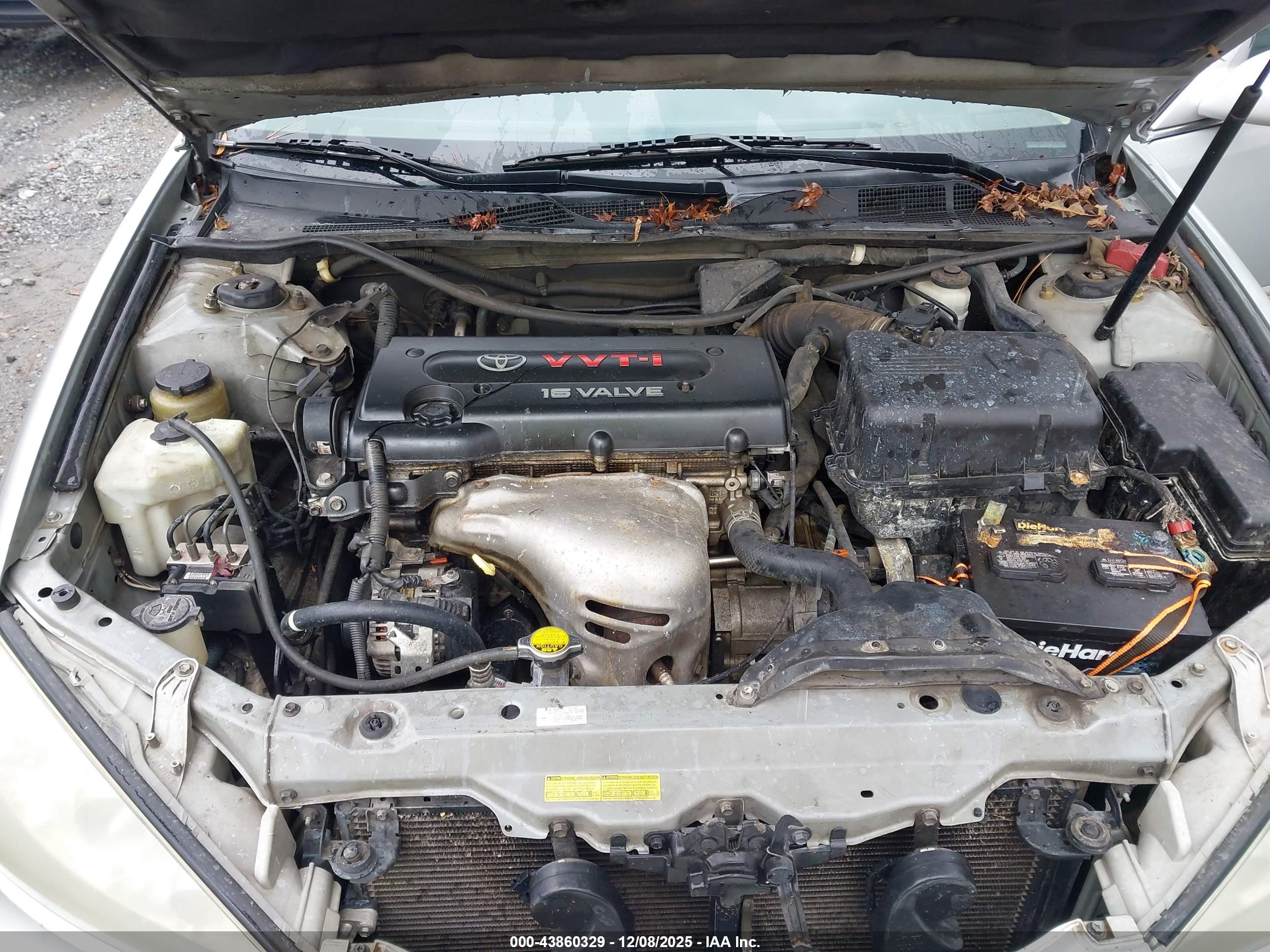 TOYOTA CAMRY image 10