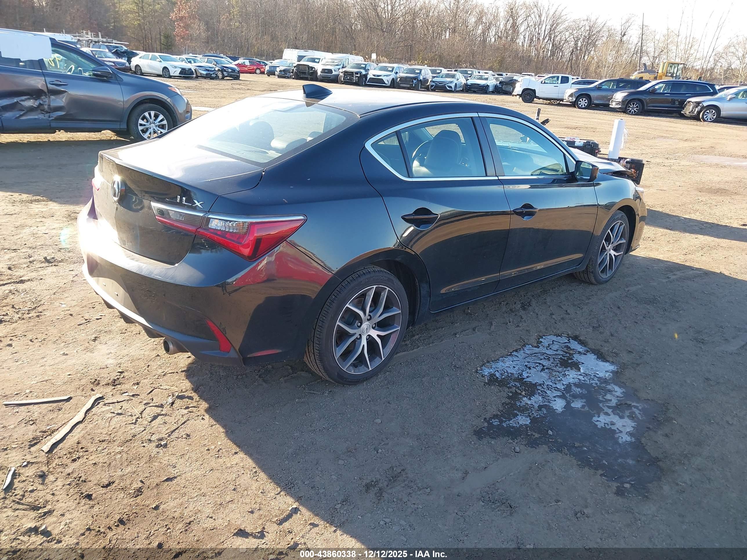 ACURA ILX image 4