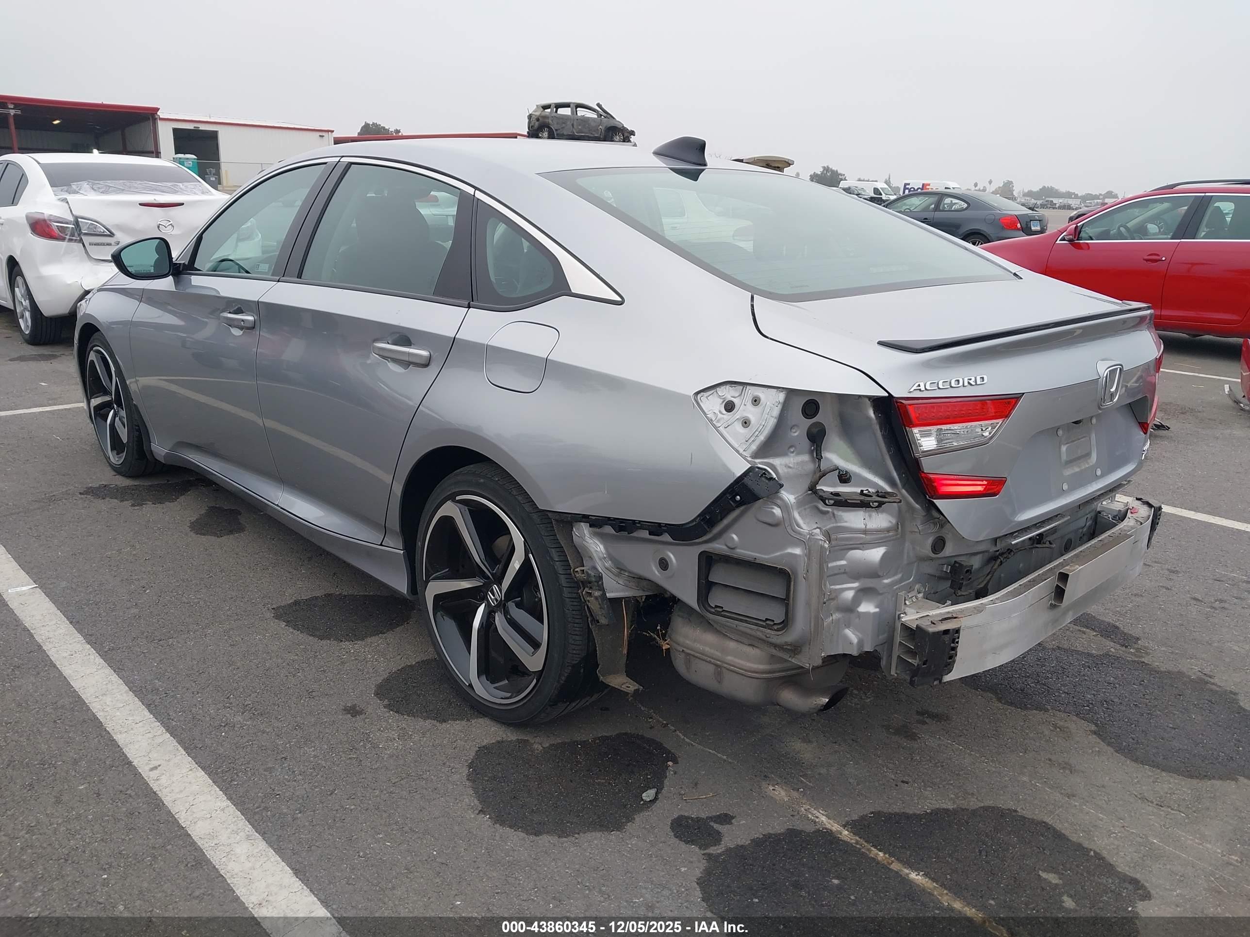 HONDA ACCORD image 3