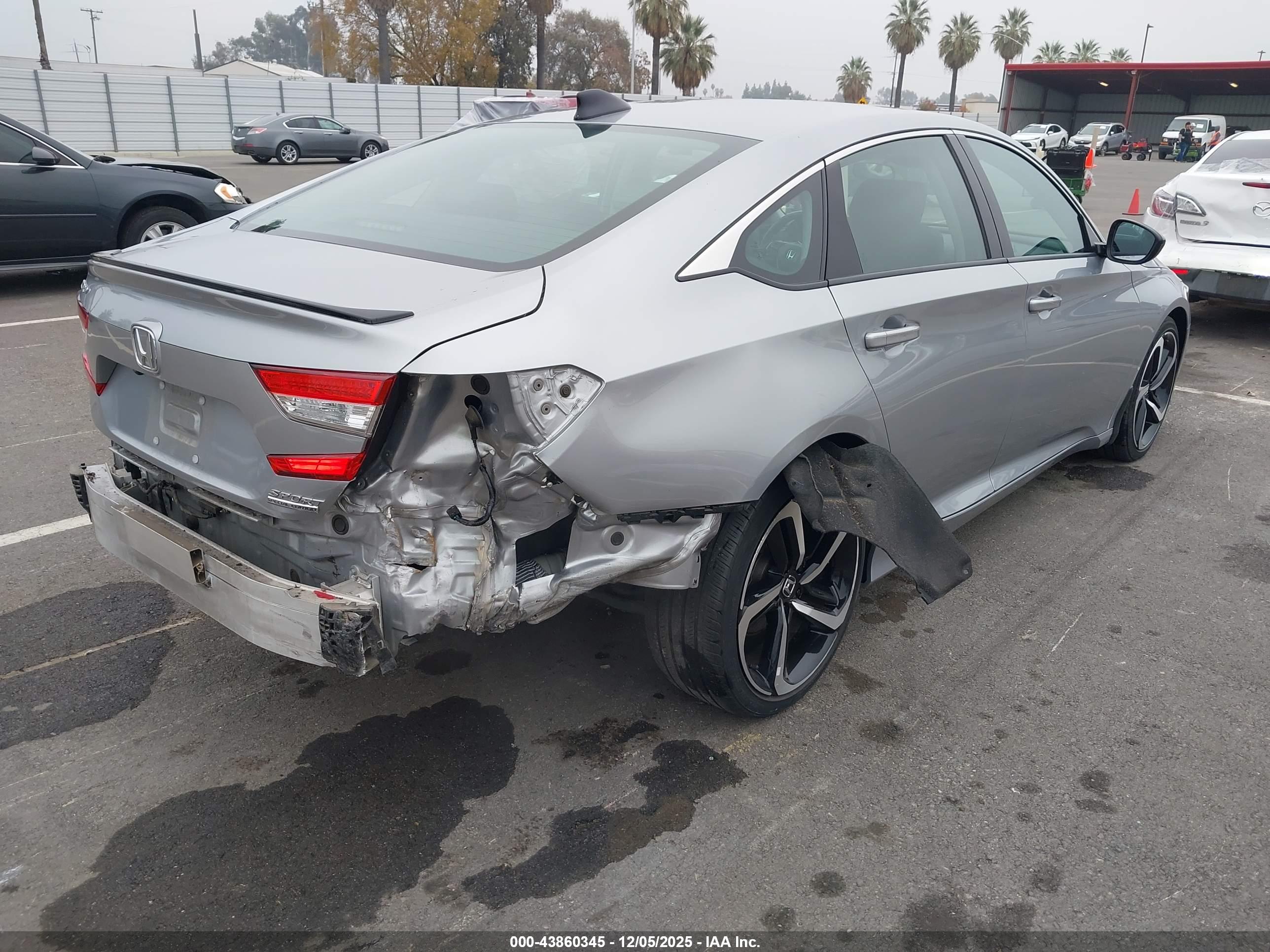 HONDA ACCORD image 4