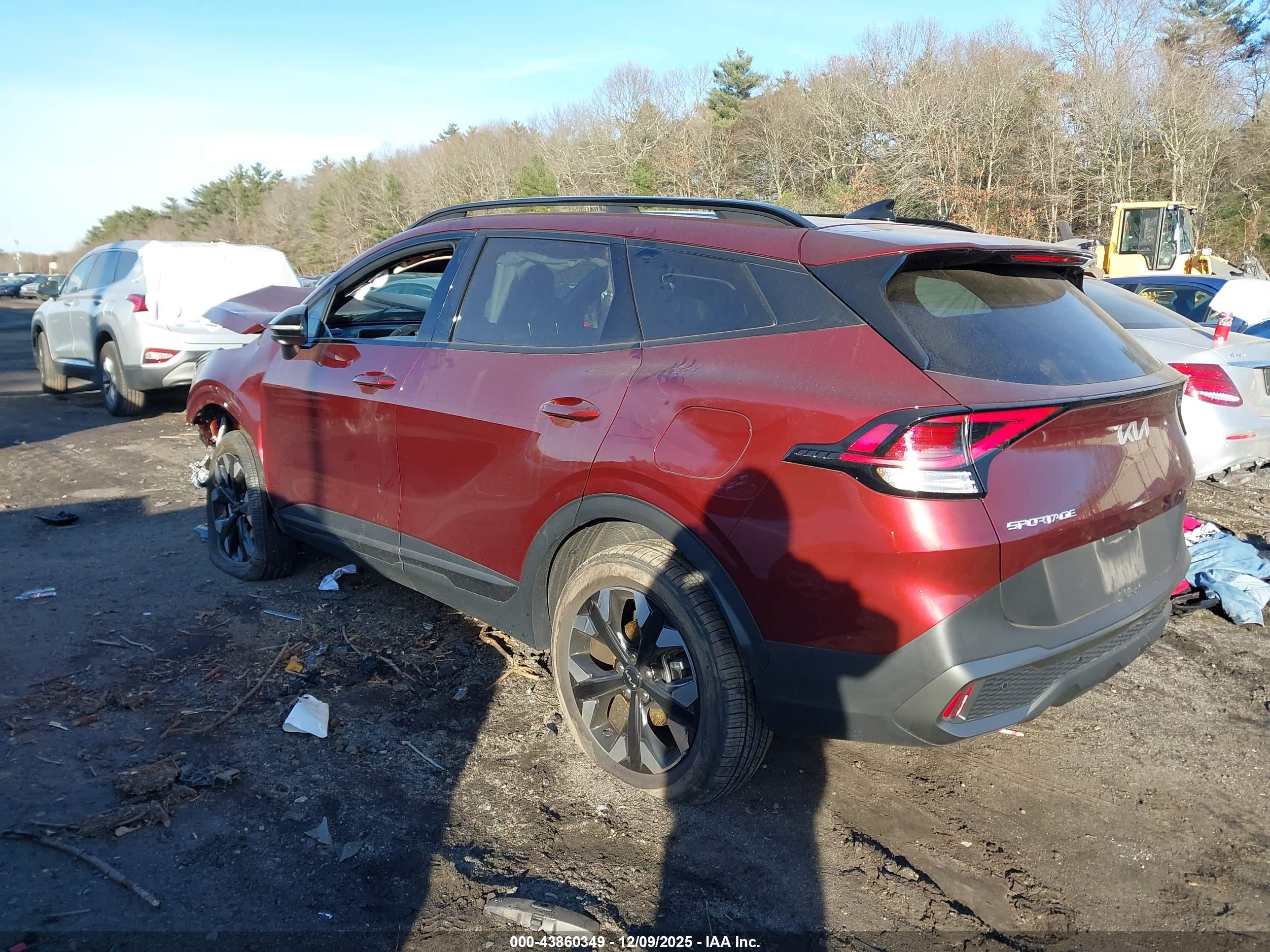 KIA SPORTAGE image 3
