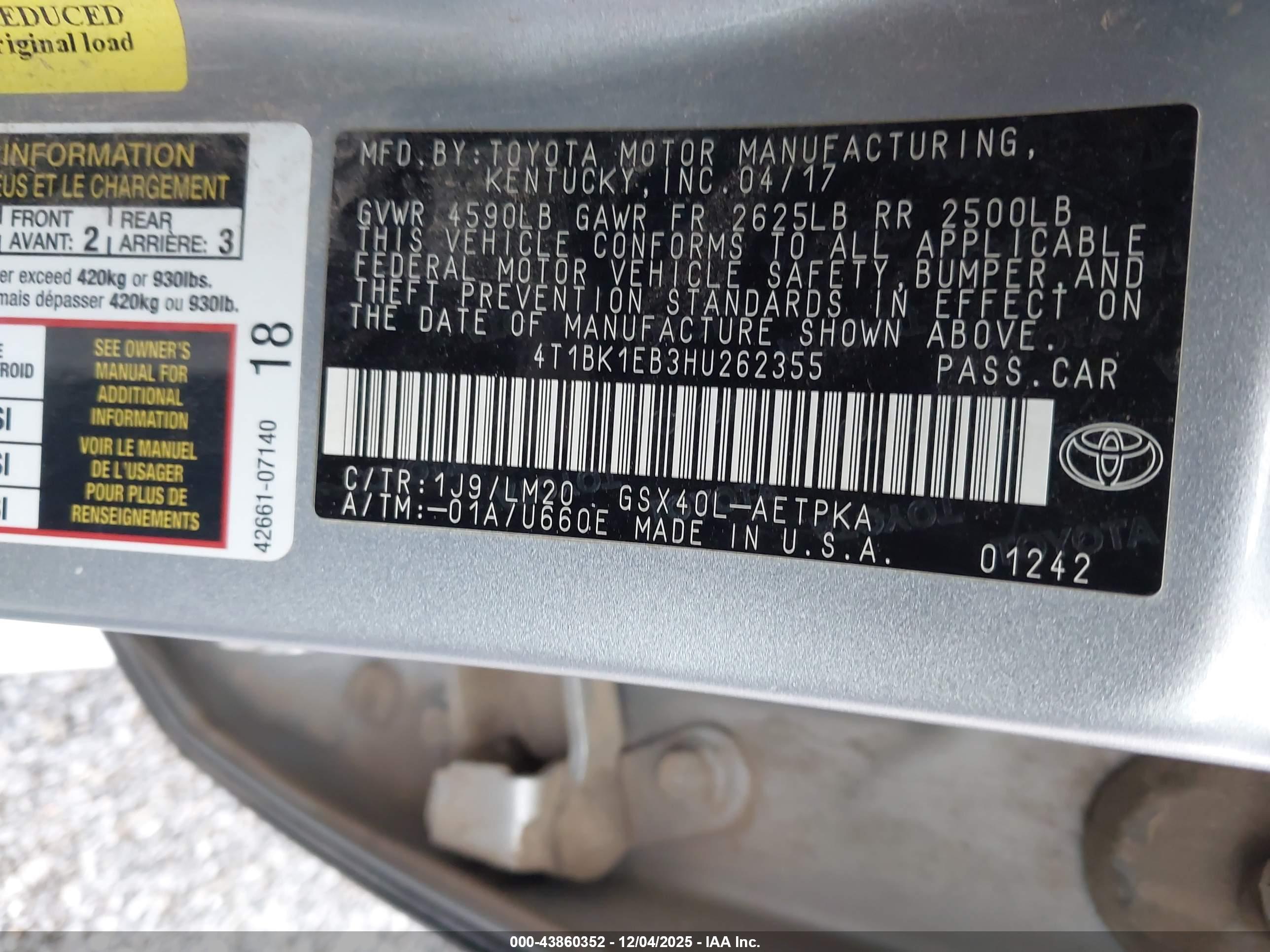 TOYOTA AVALON image 9