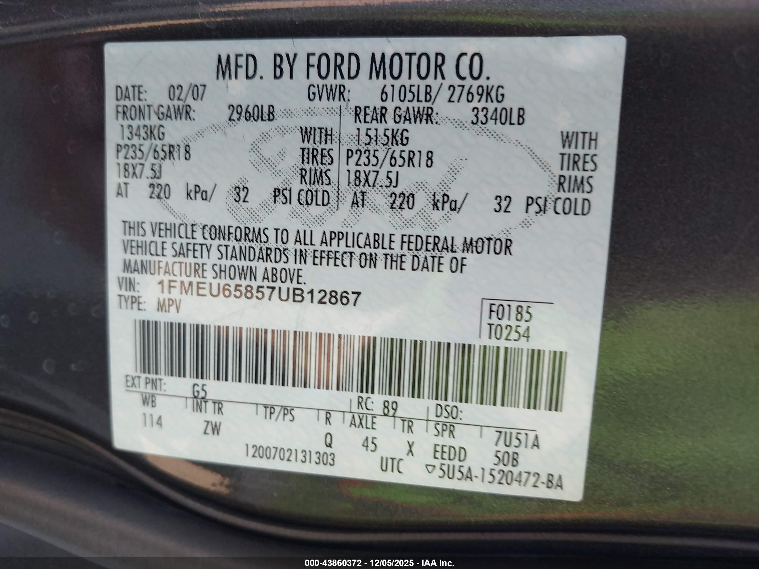 FORD EXPLORER image 9