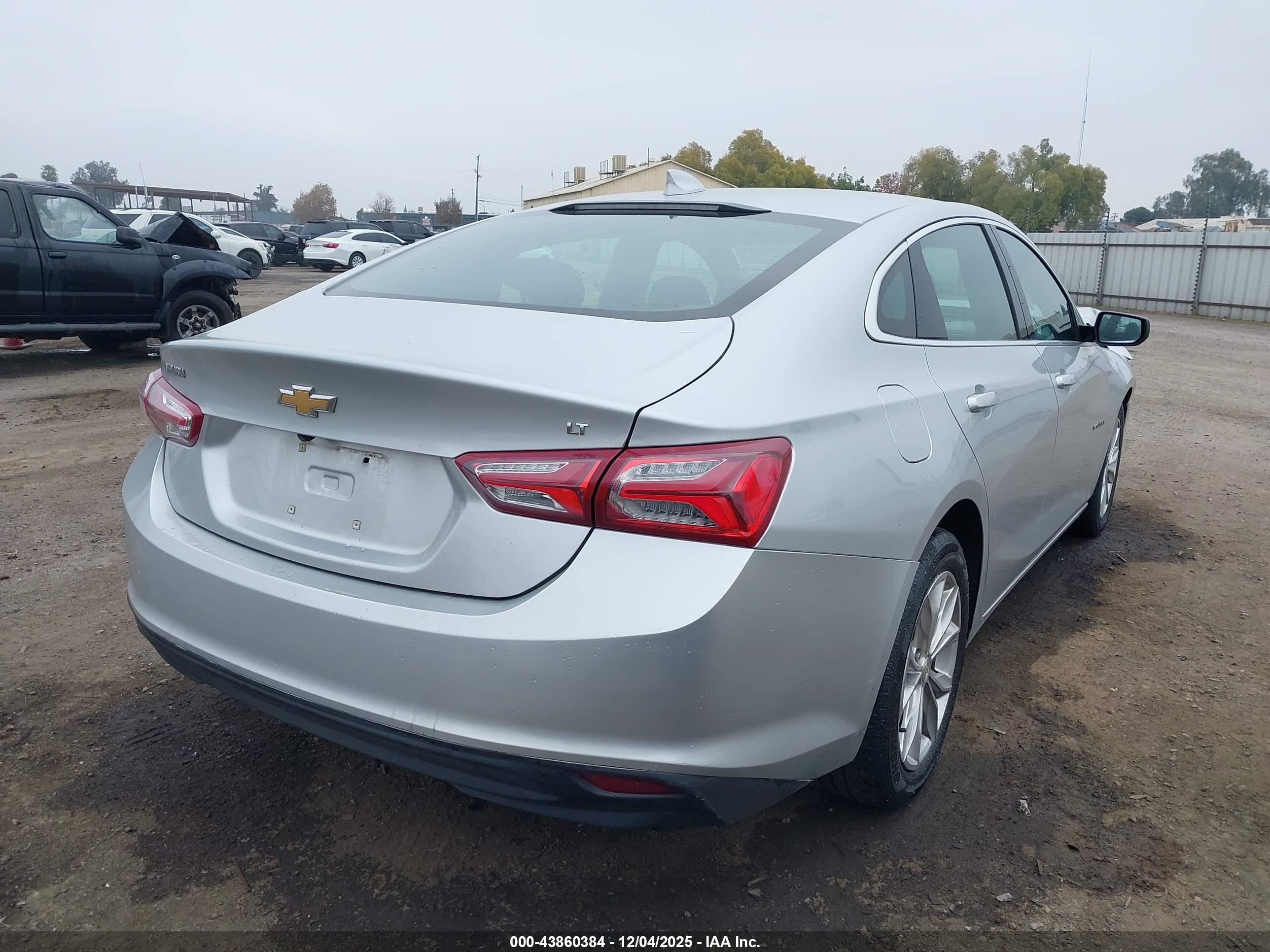 CHEVROLET MALIBU image 4