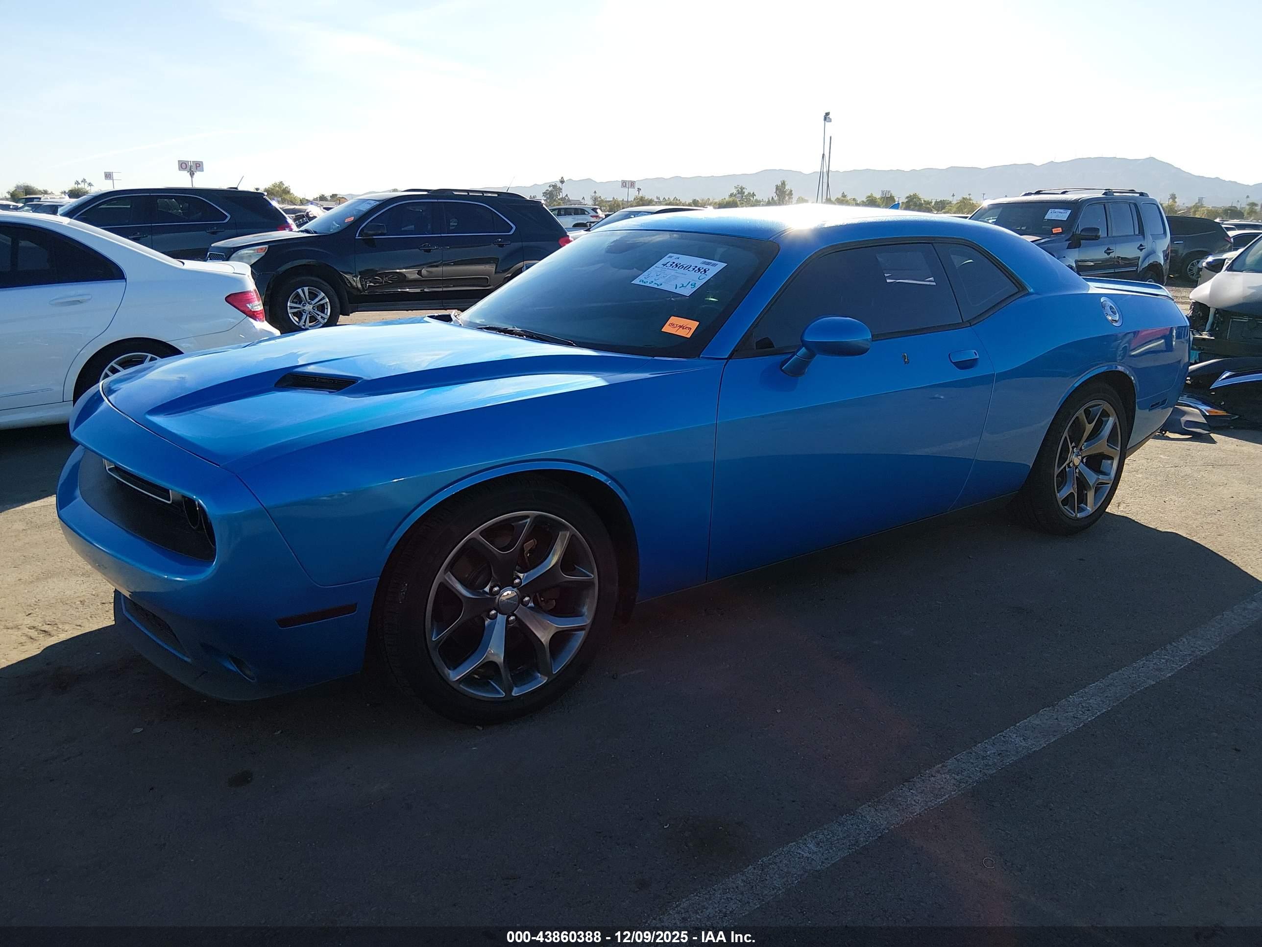 DODGE CHALLENGER image 2