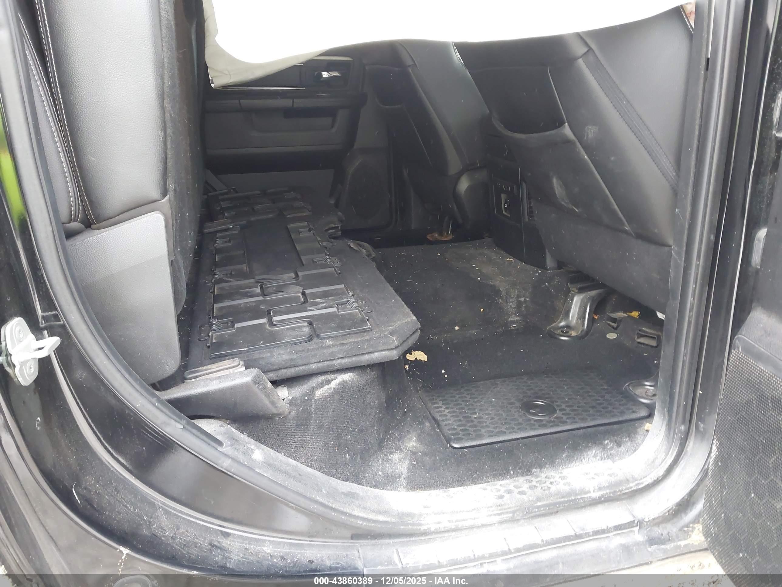 RAM 1500 image 8