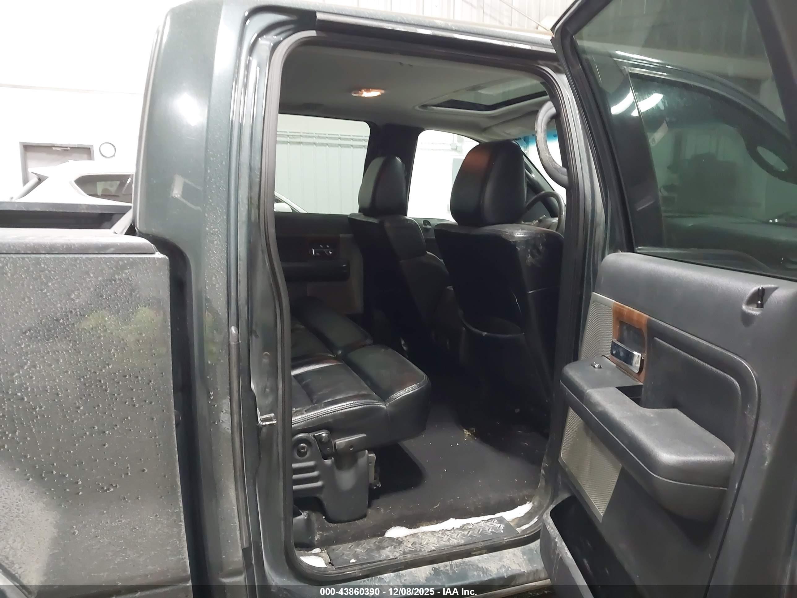 FORD F-150 image 8