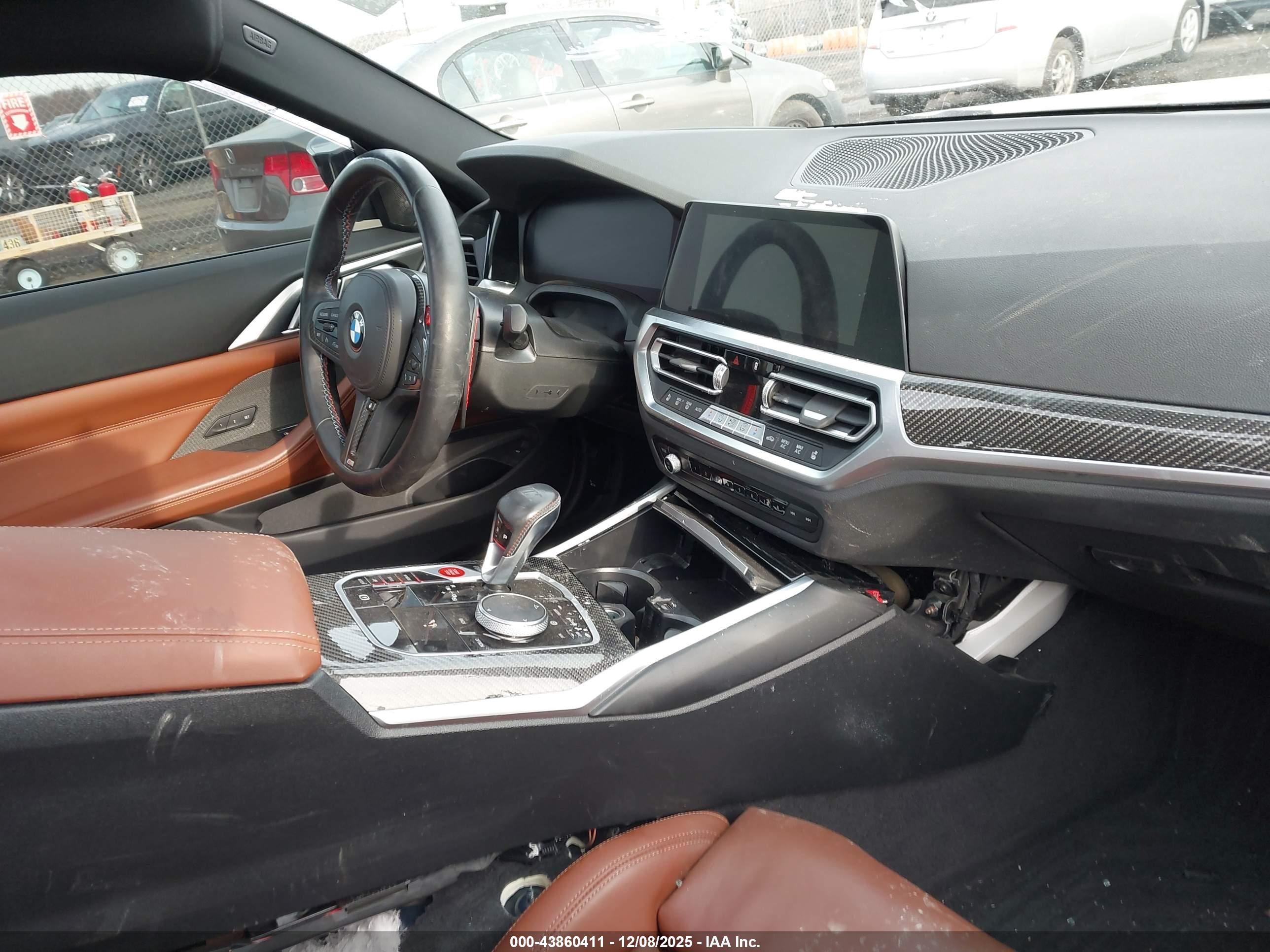 BMW M4 image 5