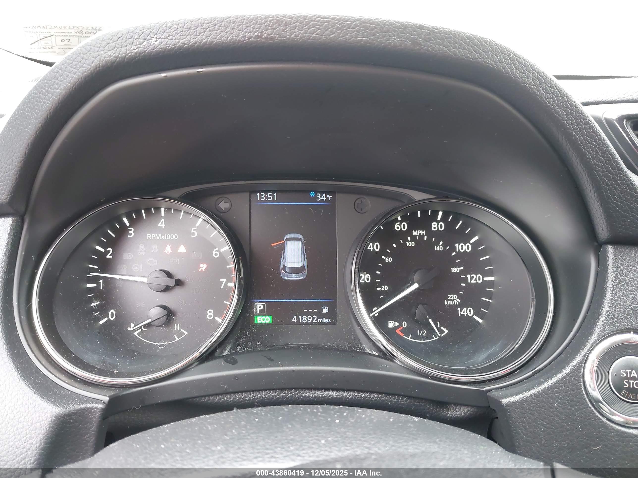 NISSAN ROGUE image 7