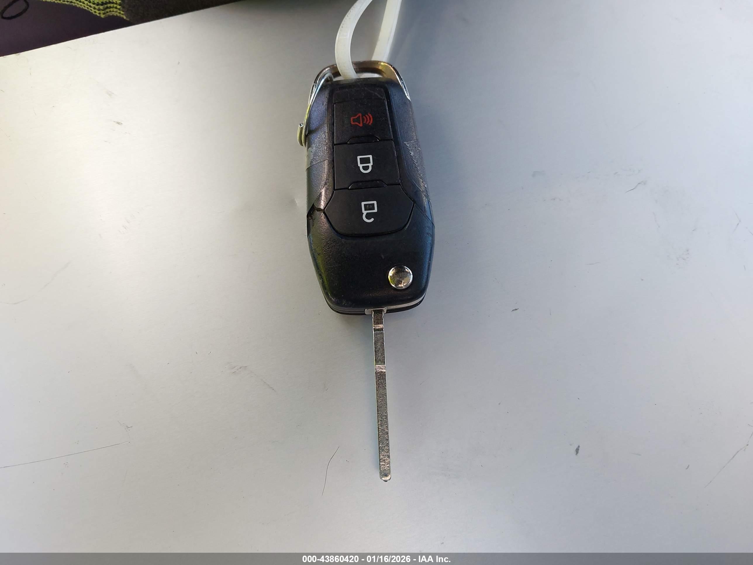 FORD ESCAPE image 11