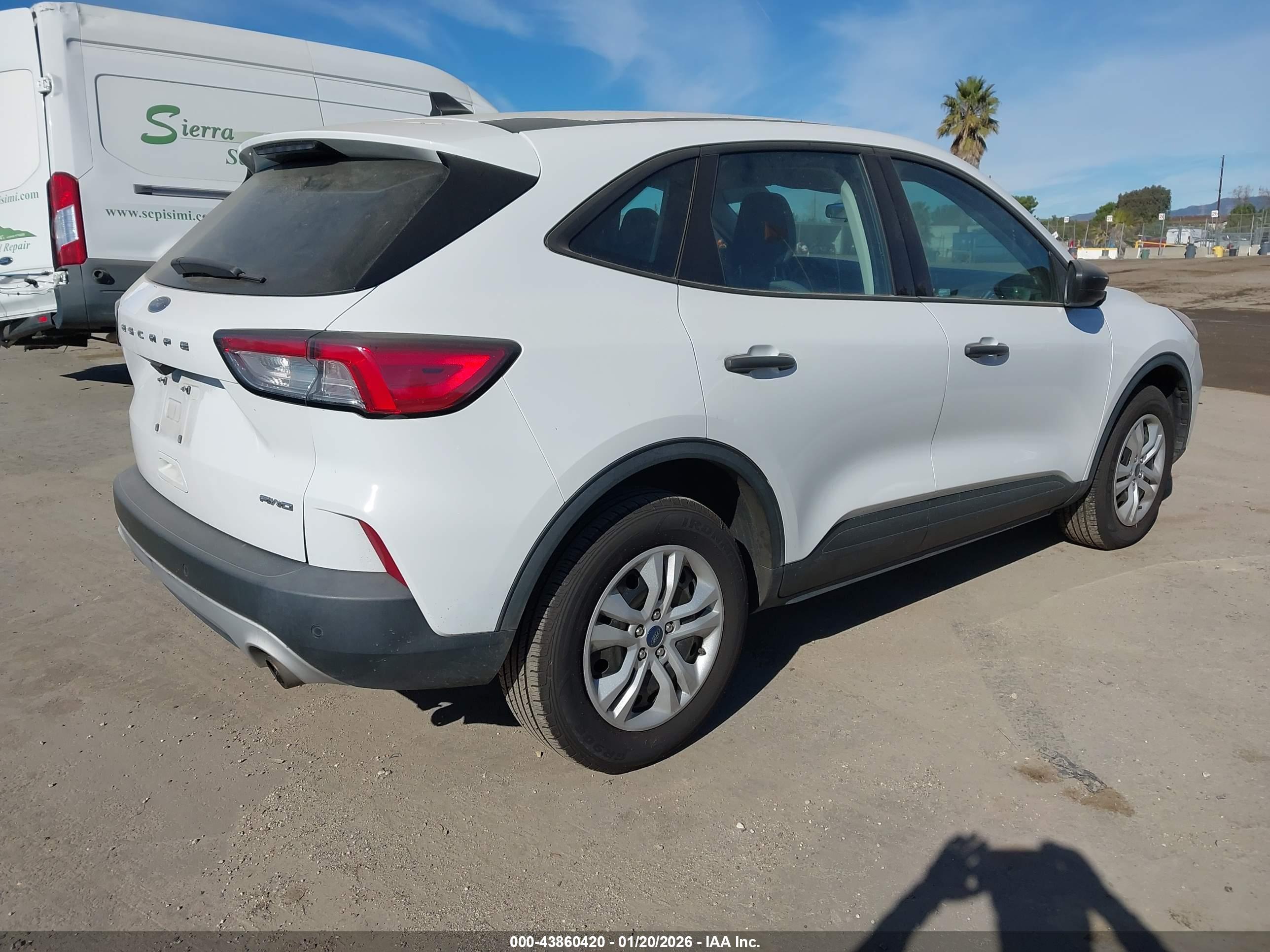 FORD ESCAPE image 4
