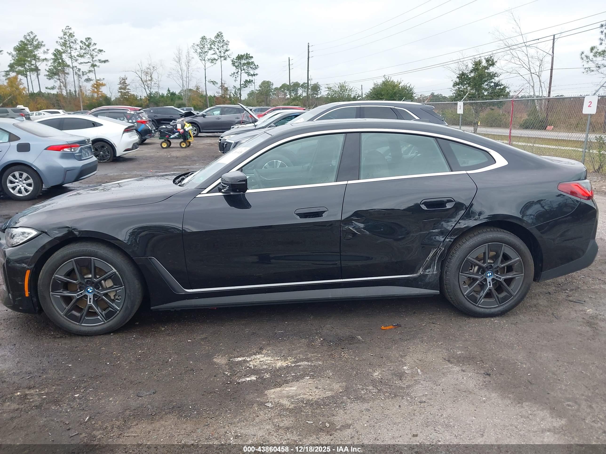 BMW I4 image 6