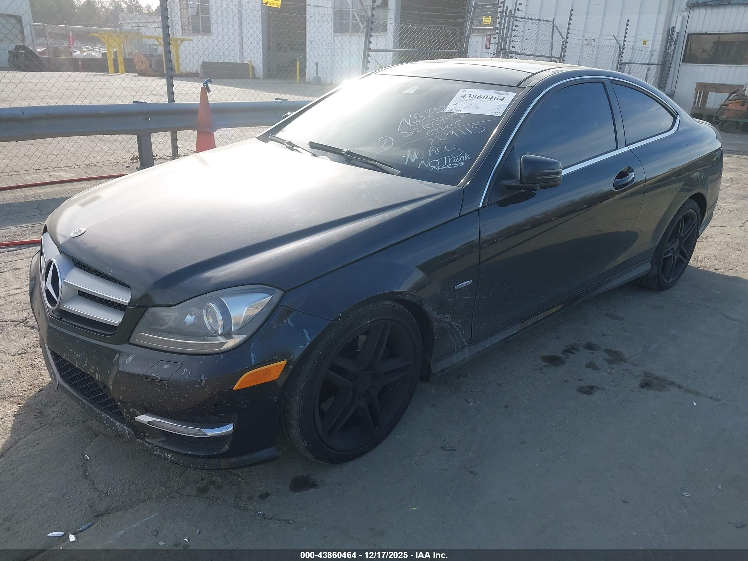 MERCEDES-BENZ C image 2