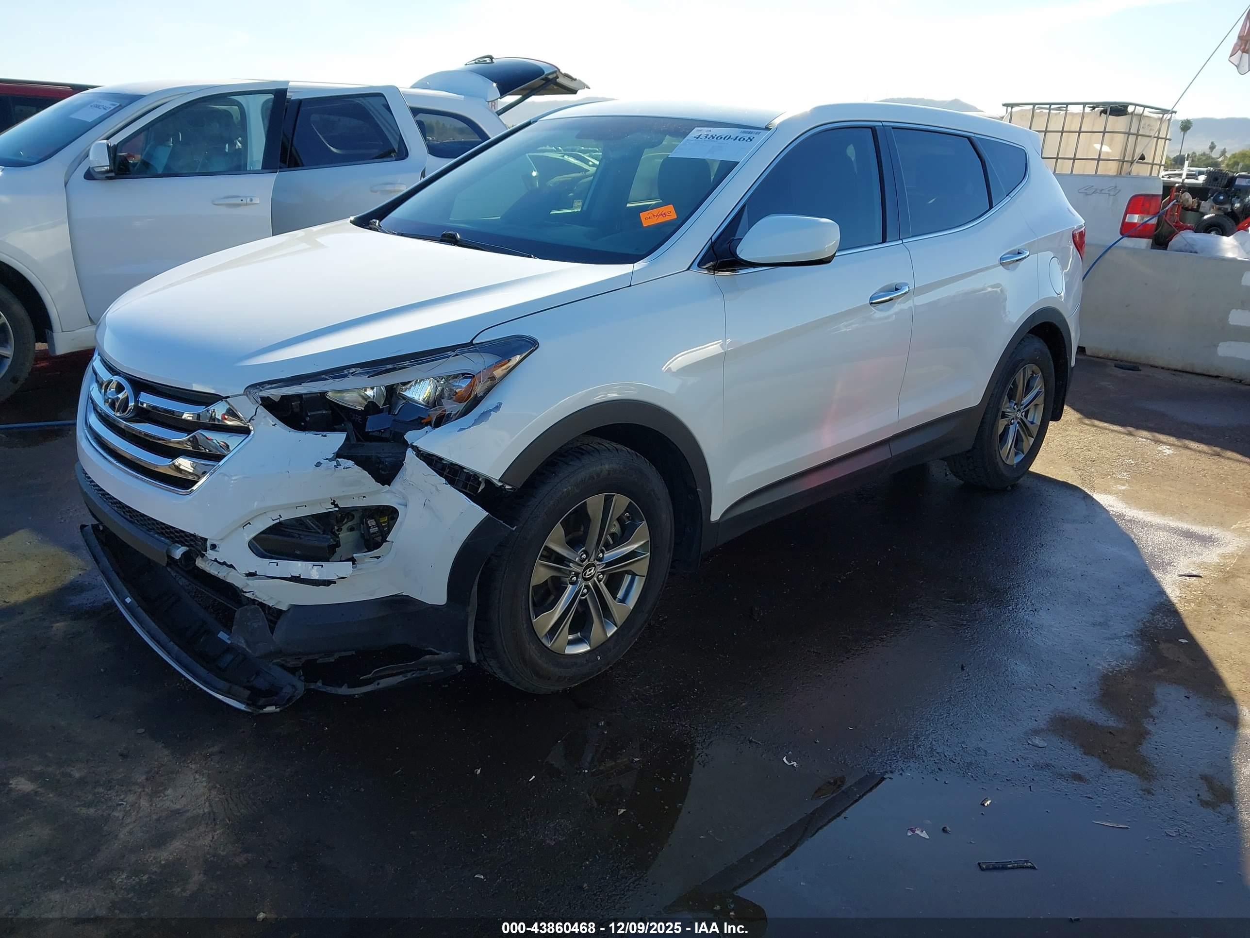 HYUNDAI SANTA image 2