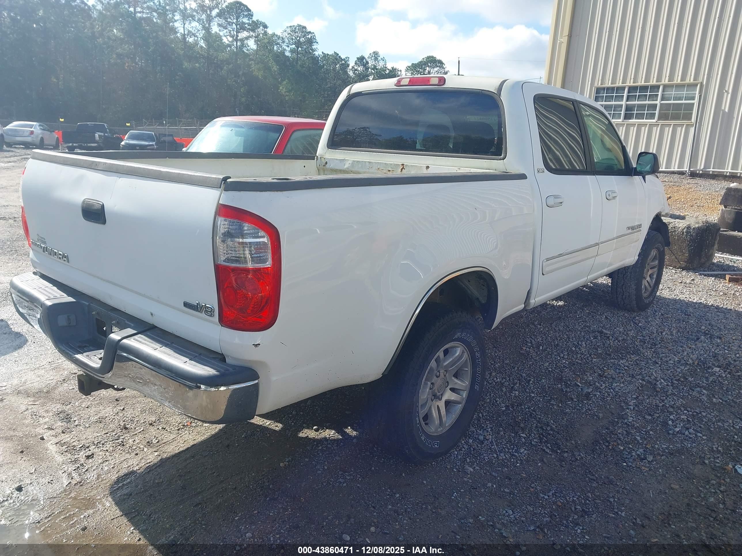 TOYOTA TUNDRA image 4