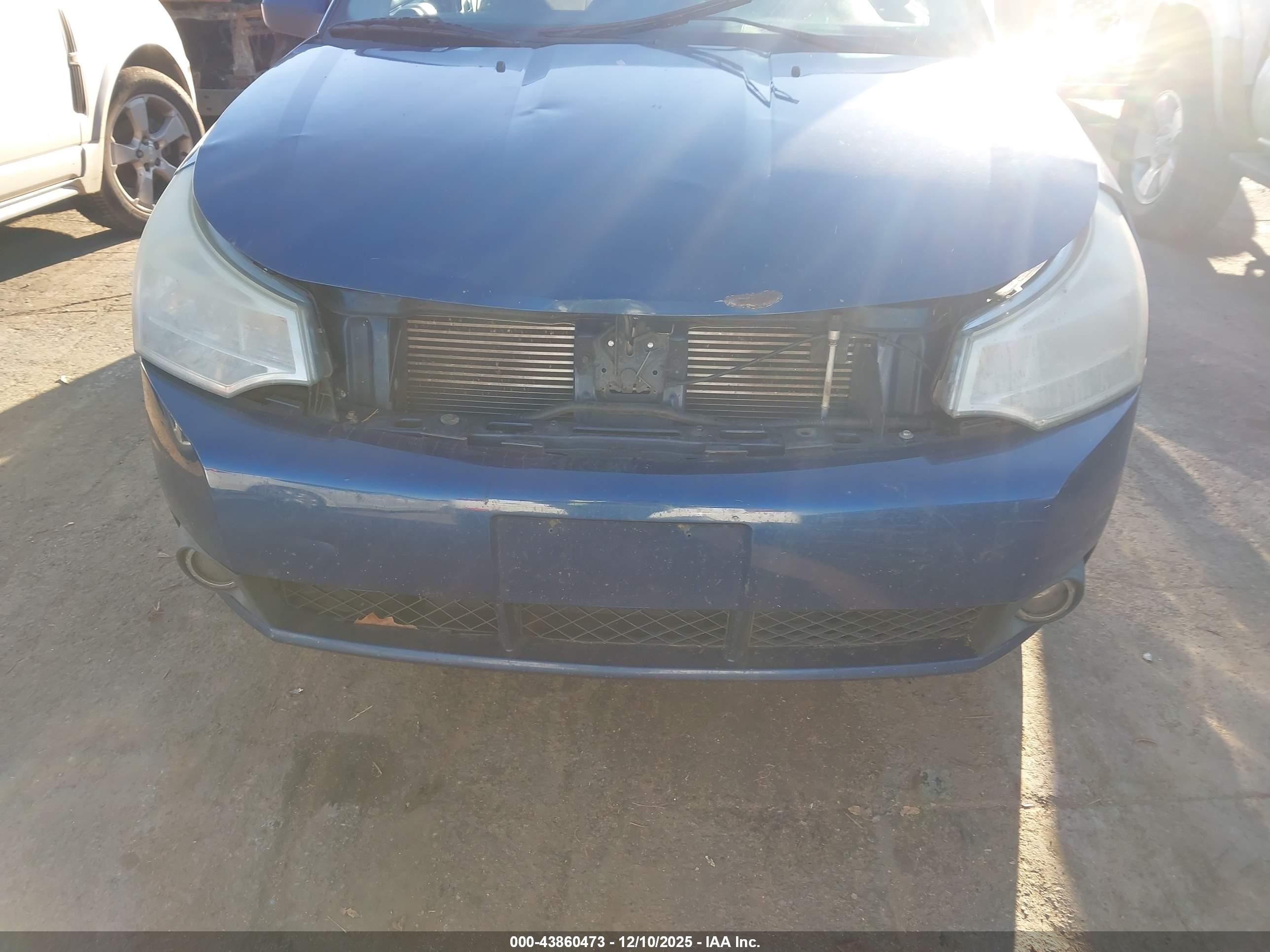 FORD FOCUS image 6