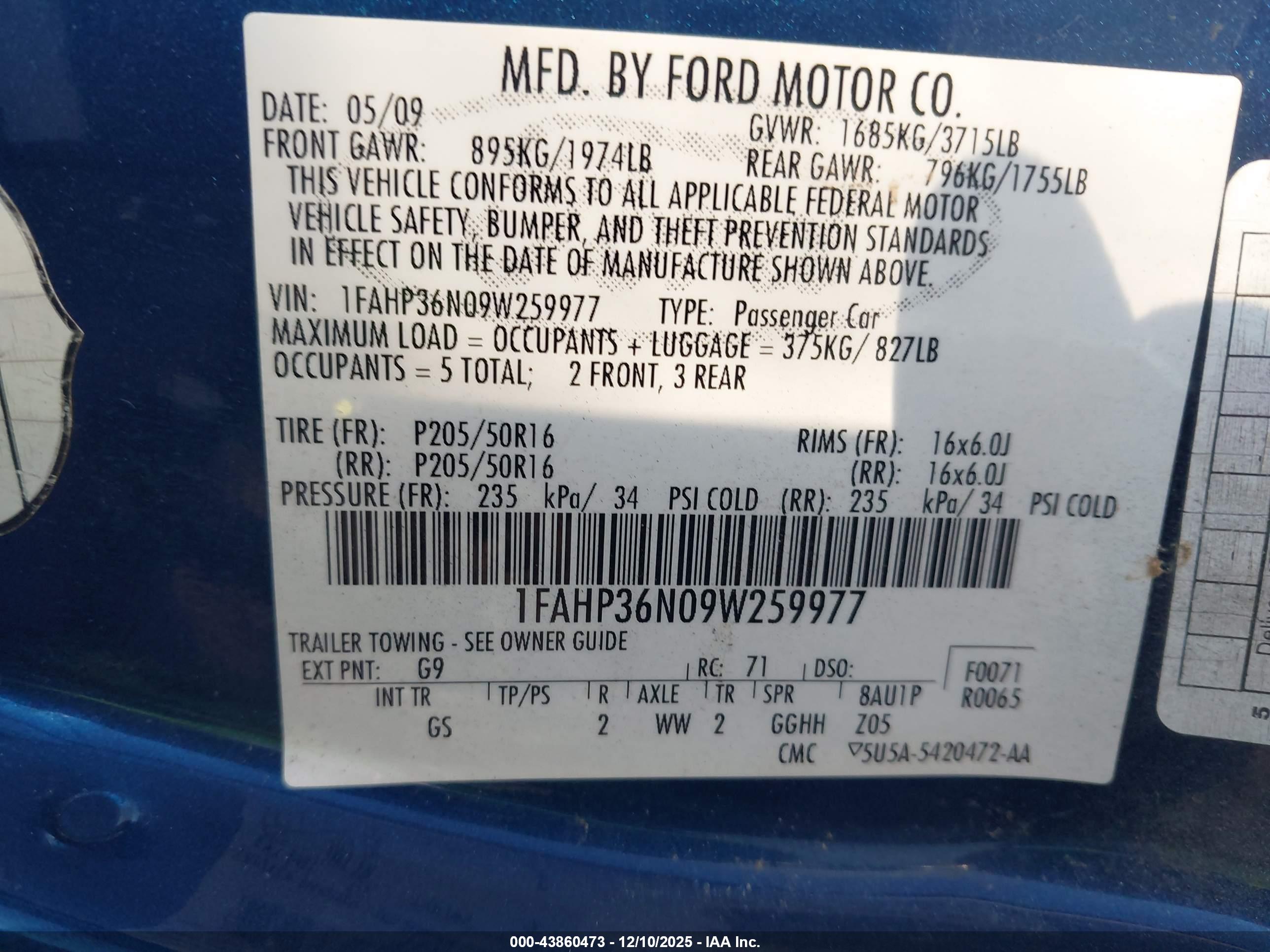 FORD FOCUS image 9