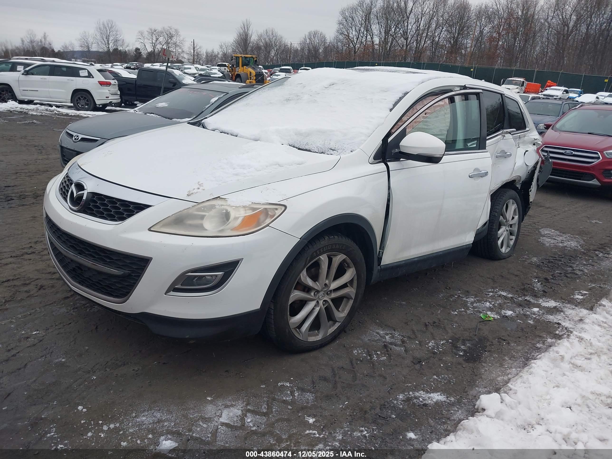 MAZDA CX-9 image 2