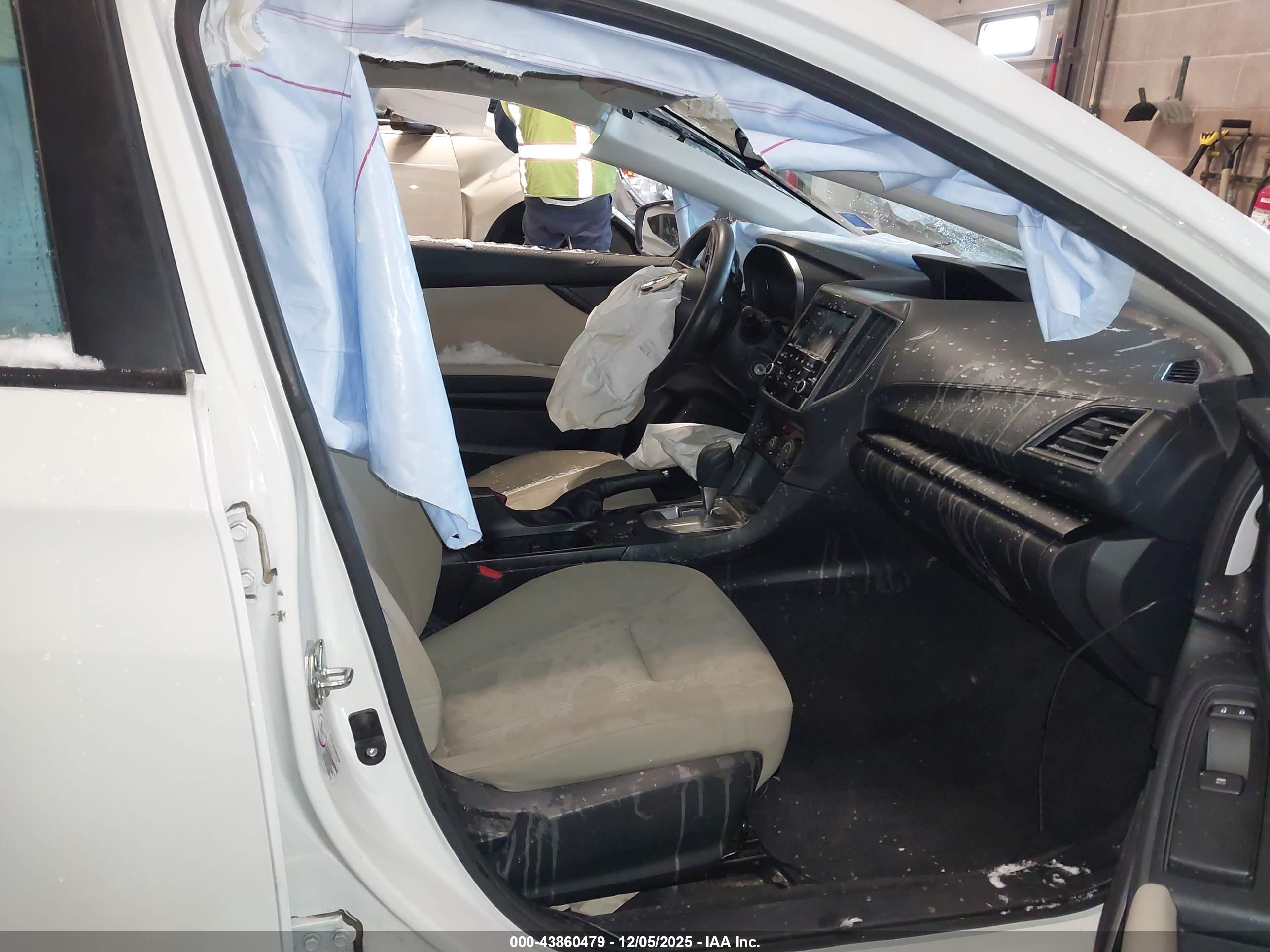 SUBARU IMPREZA image 5