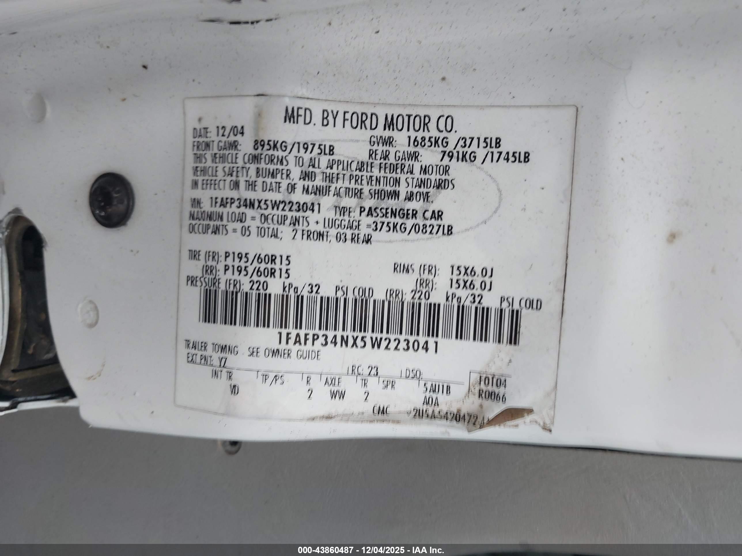 FORD FOCUS image 9
