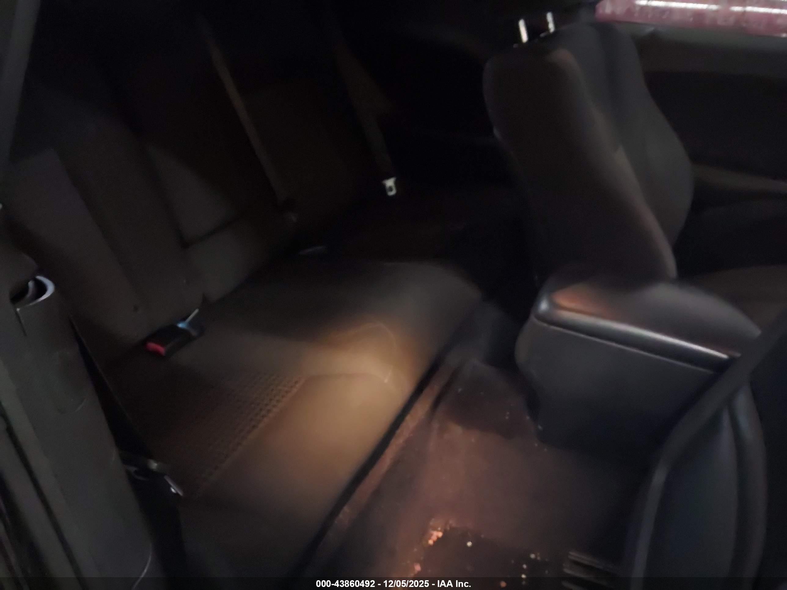 DODGE CHALLENGER image 8