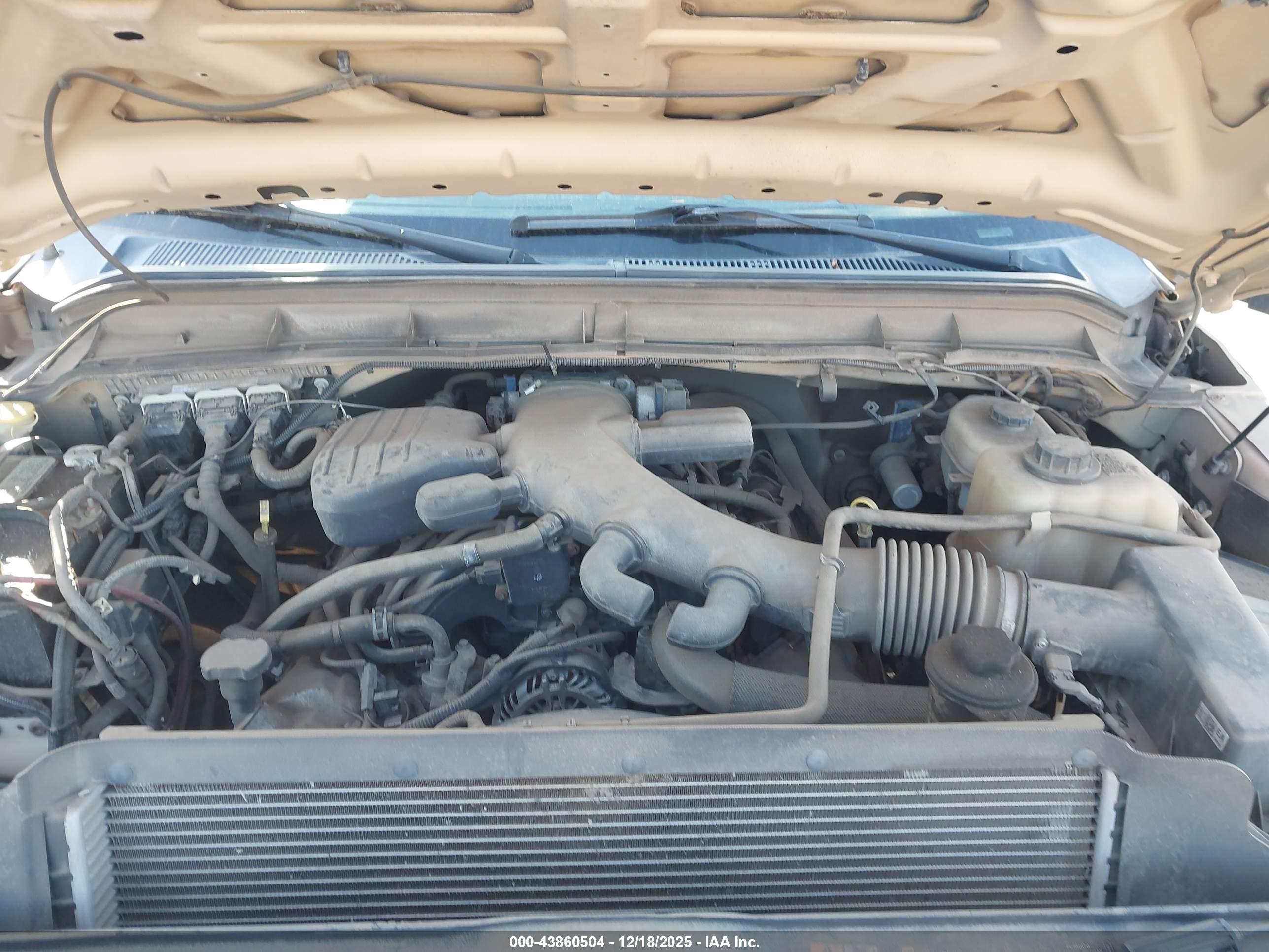 FORD F-450 image 10