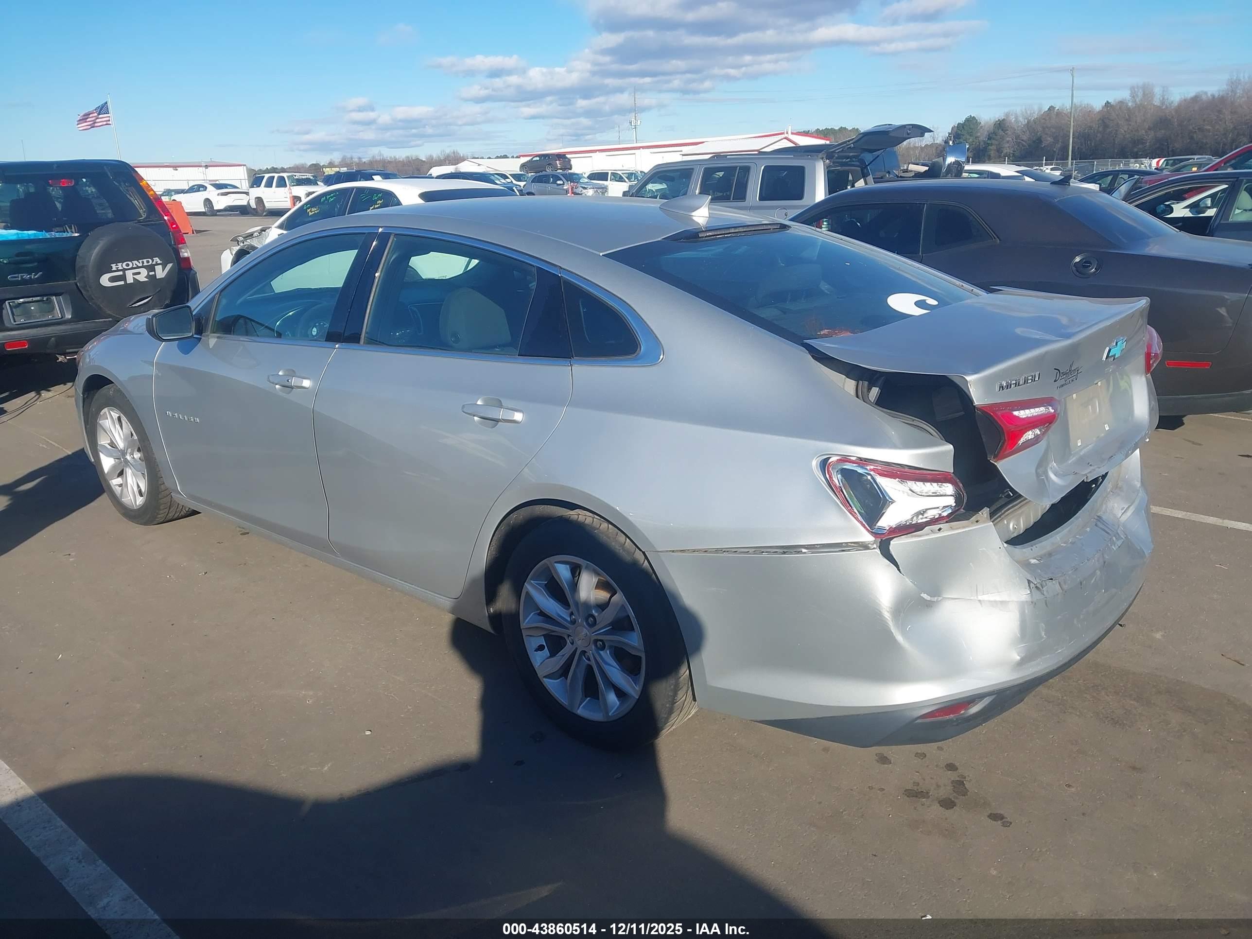 CHEVROLET MALIBU image 3